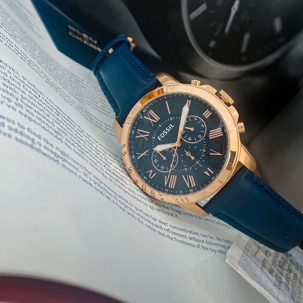 【FOSSIL】Grant復古羅馬時標三眼皮革腕錶 FS4835IE (44mm)  現代鐘錶