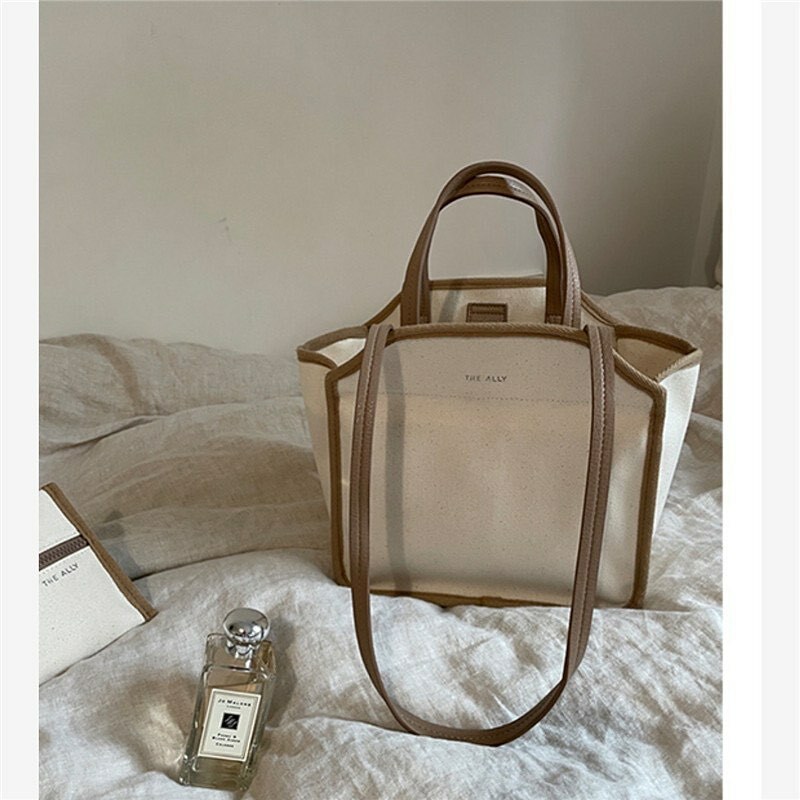 顏值高的媽媽包來1個