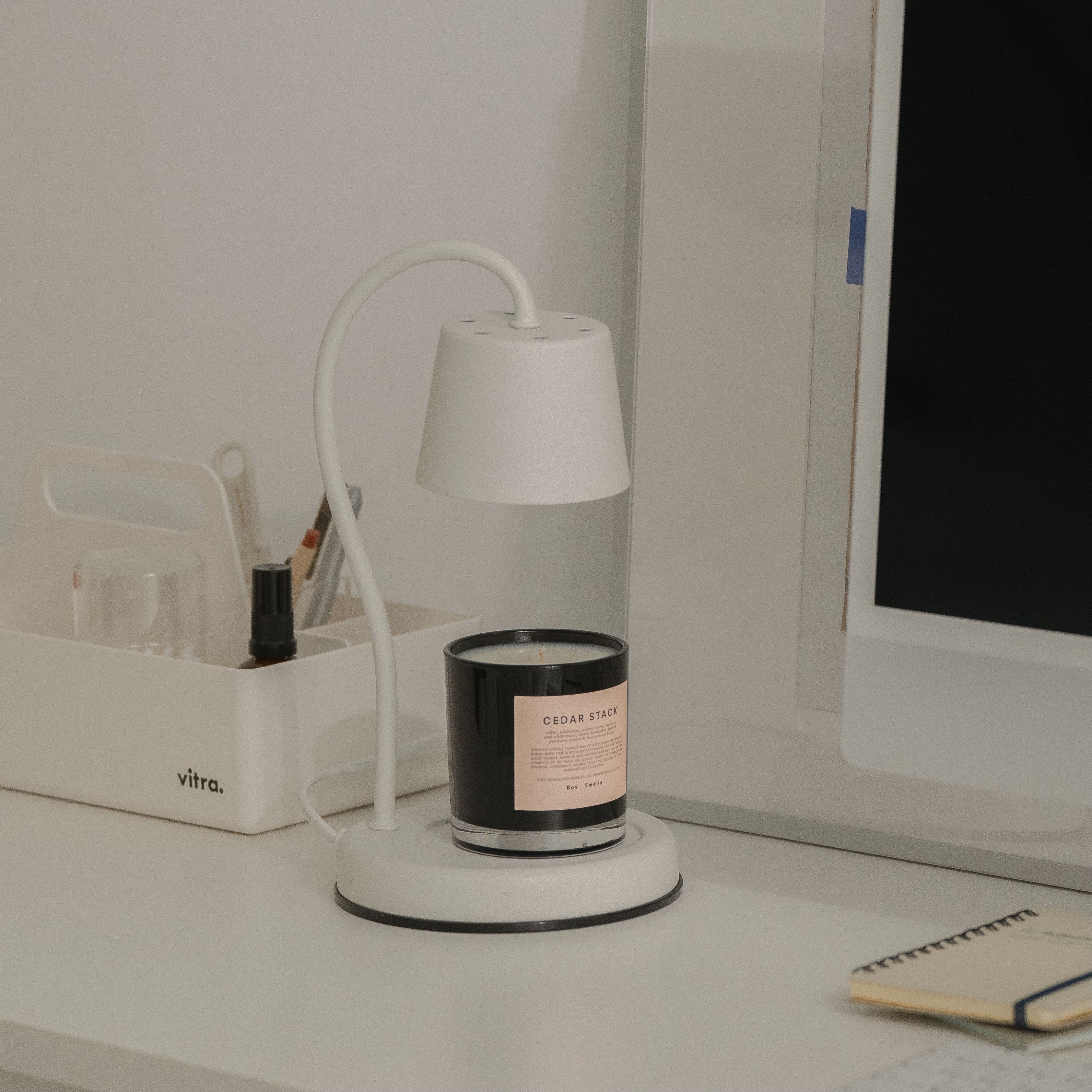 經典款 (白色) 融蠟燈 香氛蠟燭暖燈 - HOOOME