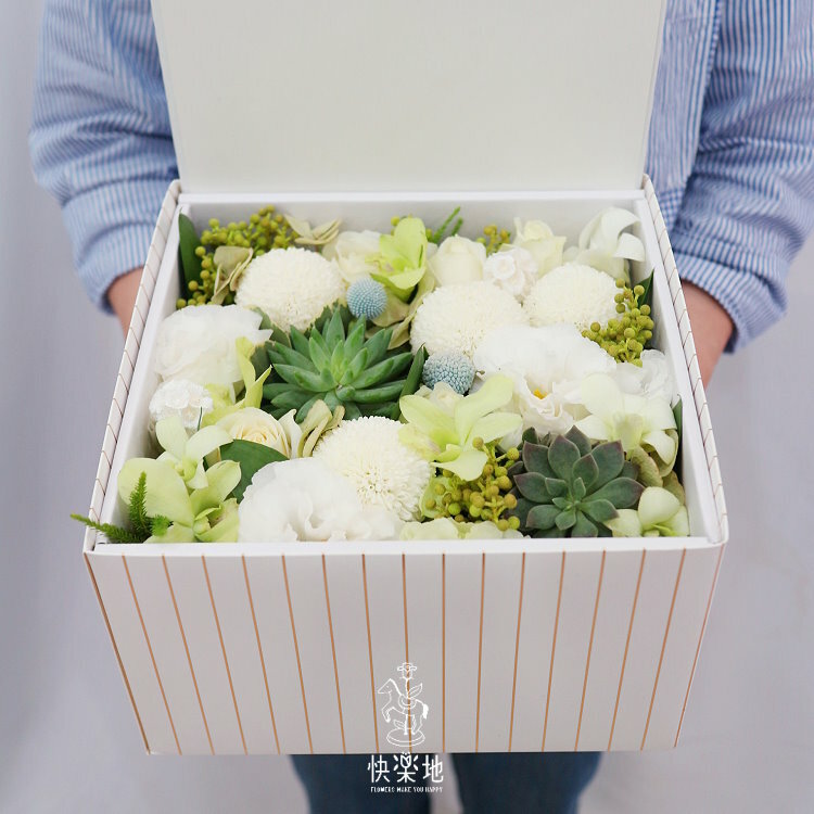 清新禮讚 I 鮮花禮盒 flowers in box  AB220300