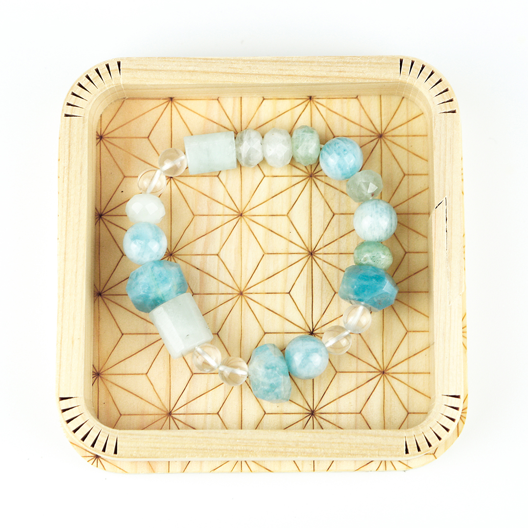 102147七輪調和手串/白晶海藍寶/天然晶石/能量石/原生態/療癒