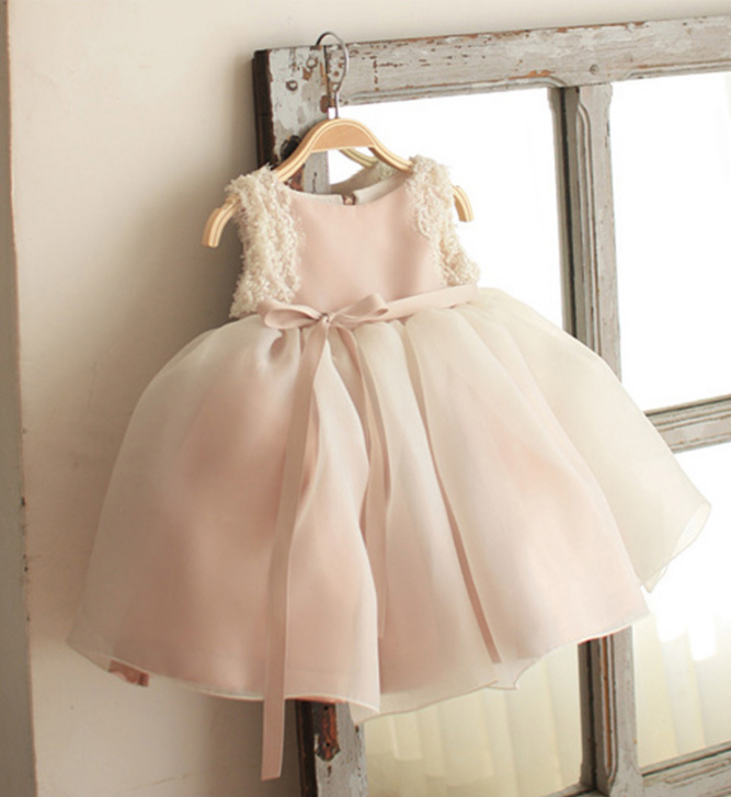 Lace Carving Princess Dress