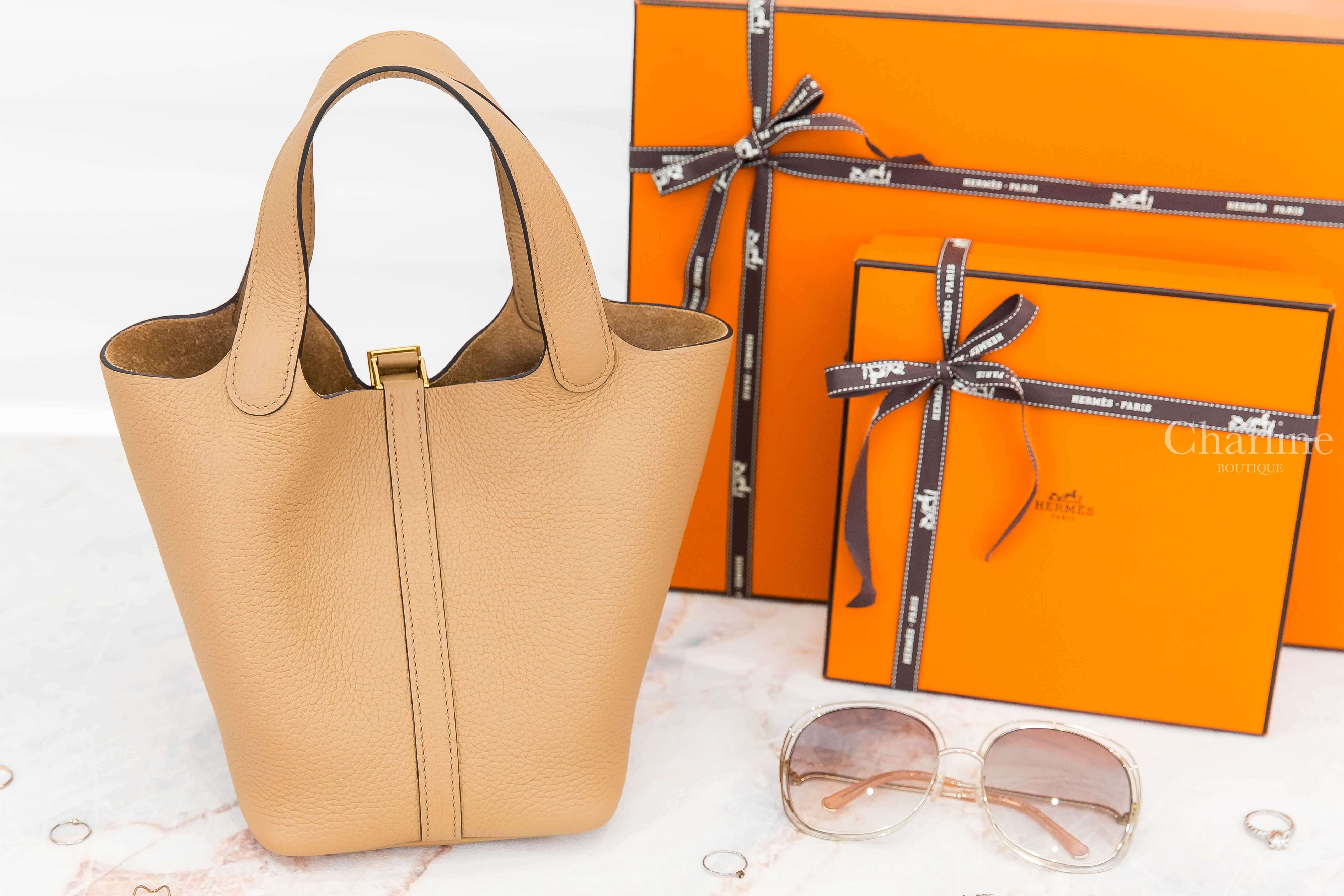 Hermès Picotin Lock 18cm 0M Chai Taurillon Clemence Z刻馬薩拉茶色金釦小型提把水桶包-Charline Boutique 精品代購