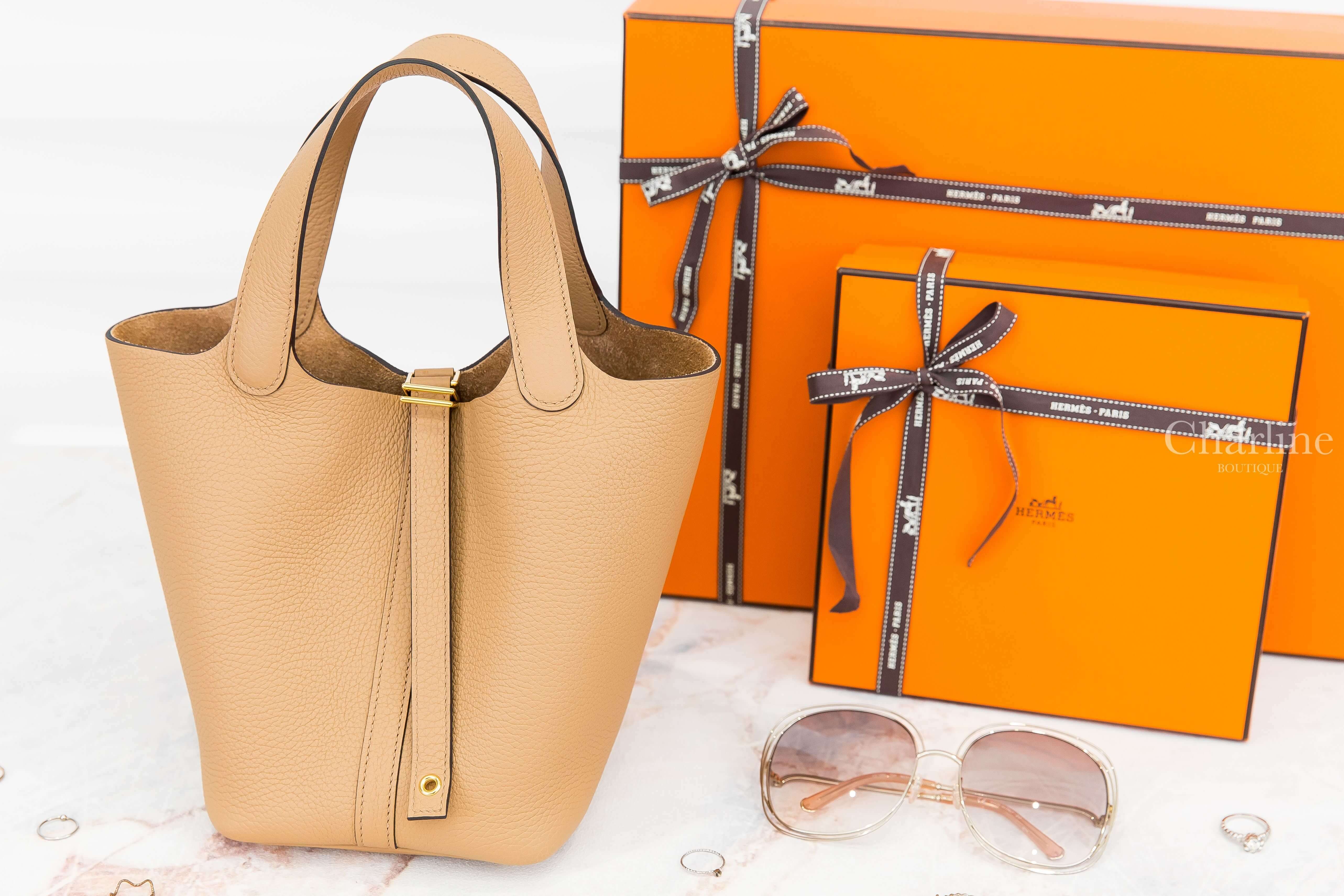 Hermès Picotin Lock 18cm 0M Chai Taurillon Clemence Z刻馬薩拉茶色金釦小型提把水桶包-Charline Boutique 精品代購