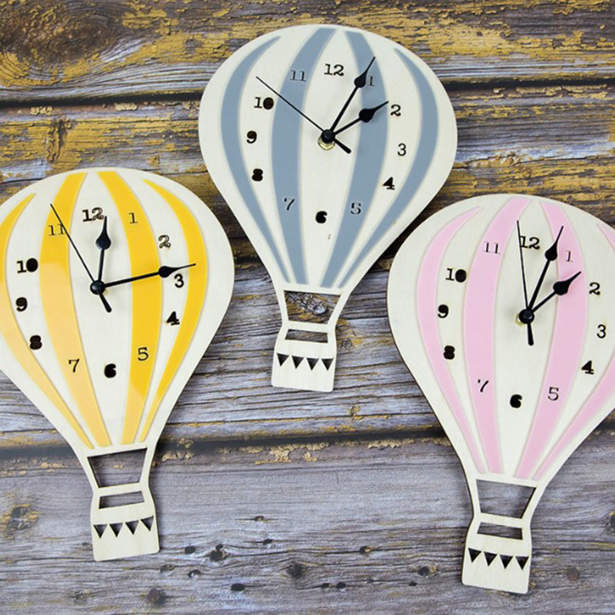 Nordic Hot Air Balloon Clock