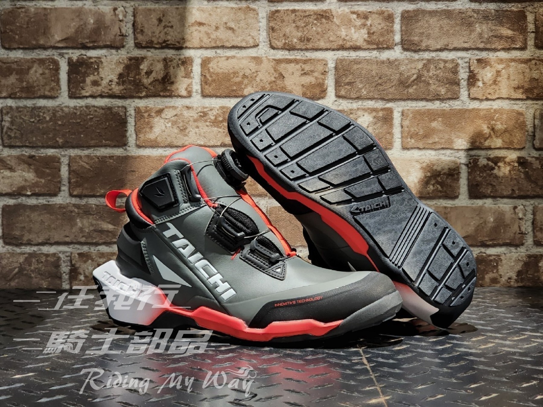 TAICHI RSS013 ROCKET GRAY 火箭灰 休閒 防摔 車靴