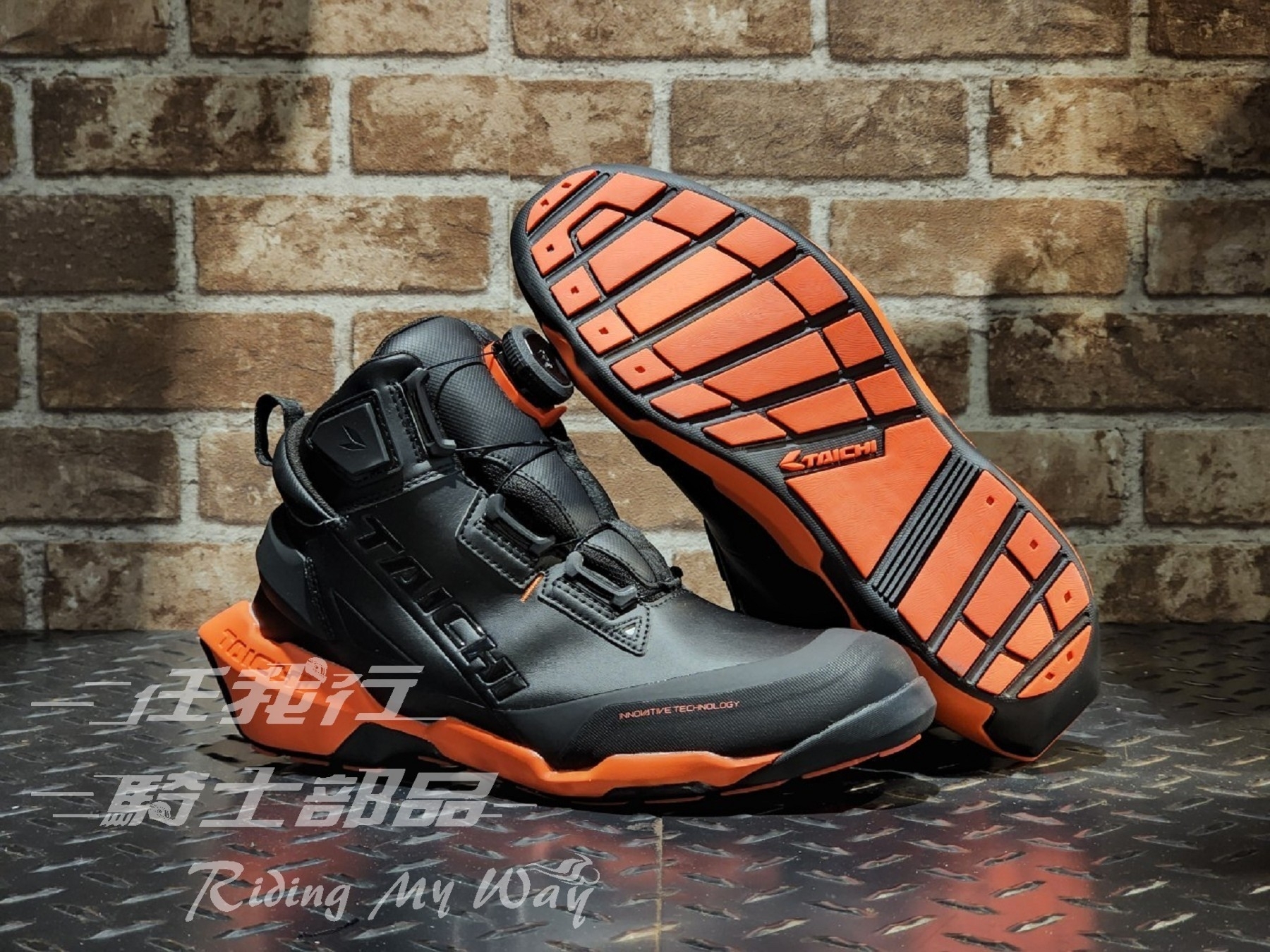 TAICHI RSS013 BLACK/ORANGE 黑橘 防水 休閒 車靴 防摔鞋