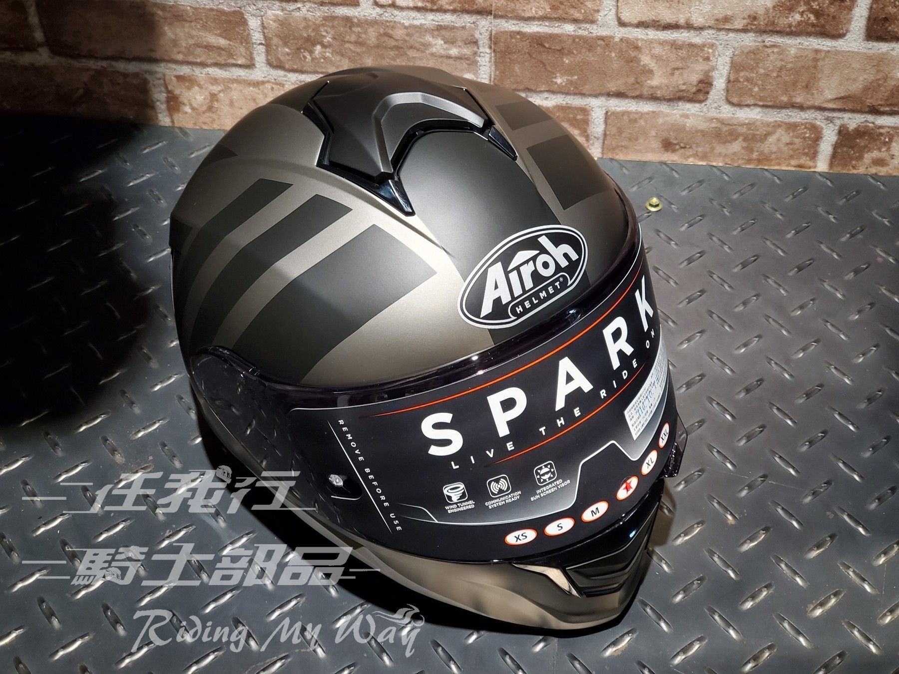 AIROH 台灣得安 SPARK #6 SCALE 消光灰/黑 全罩