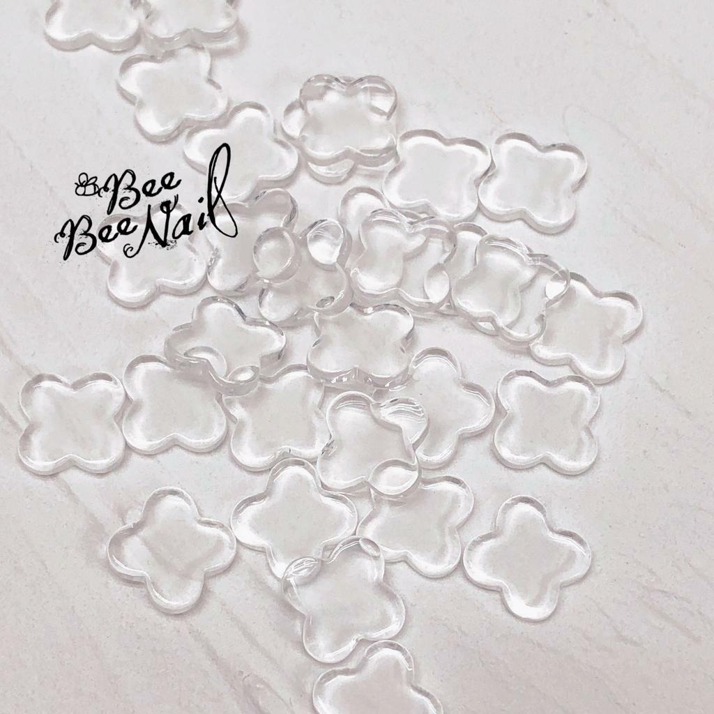 玻璃水晶色卡 四葉草形  30粒