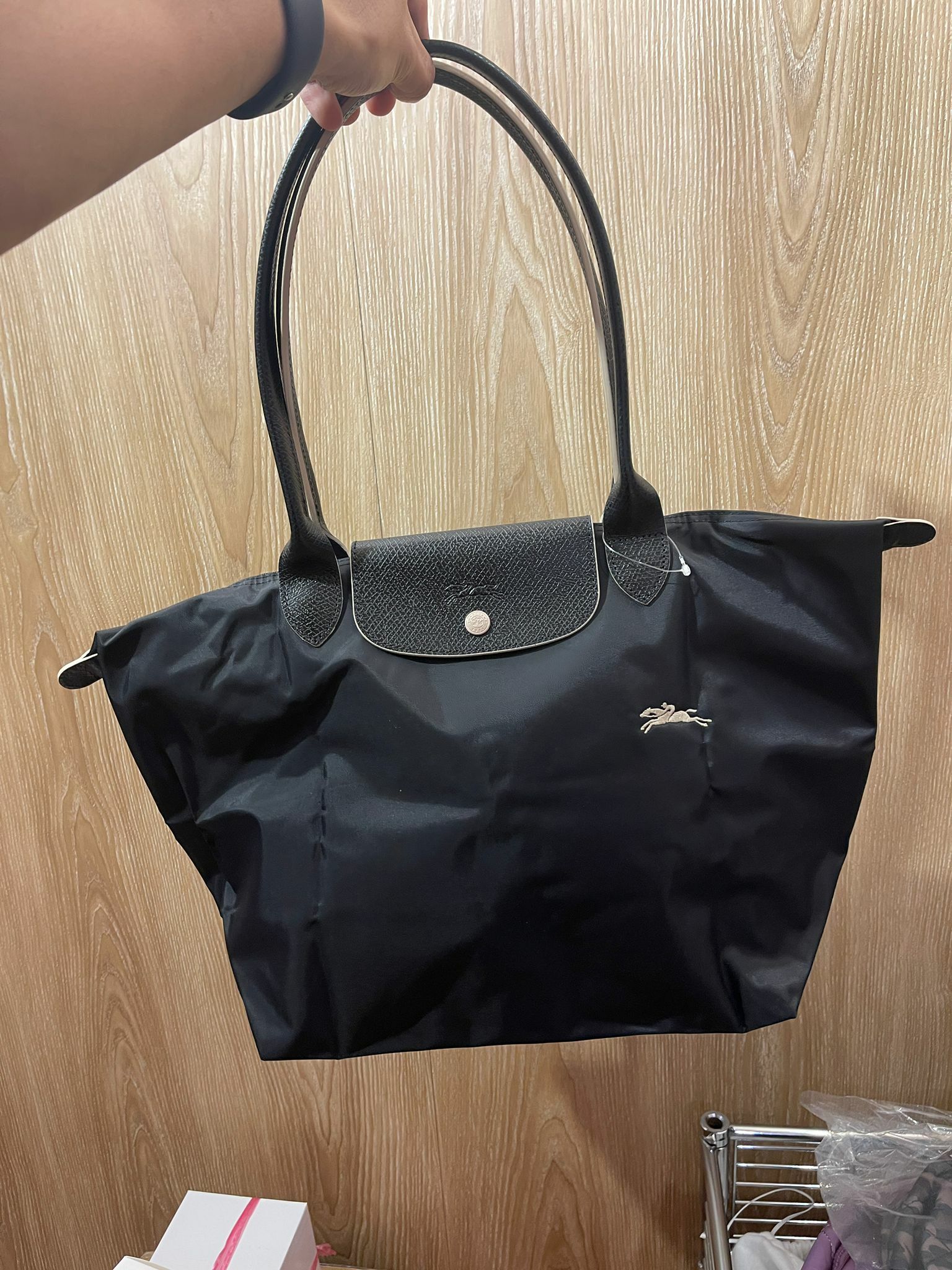 LONGCHAMP LONG HANDLE MEDIUM SIZE BAG