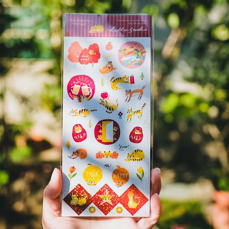Reiko 狐虎生風 雷射貼紙｜Hello Studio 你好工作室