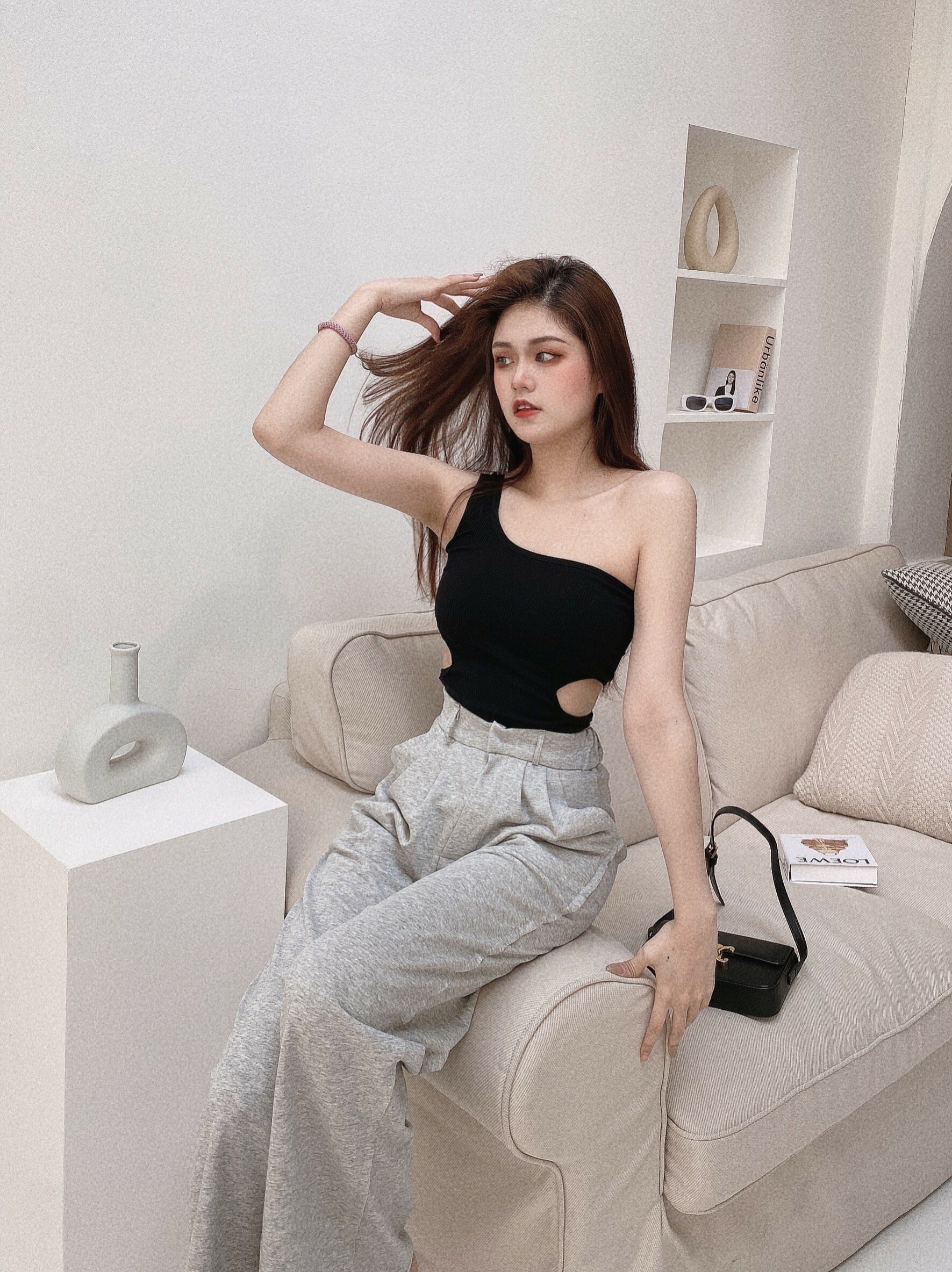 單間微辣側挖胸墊背心/四色