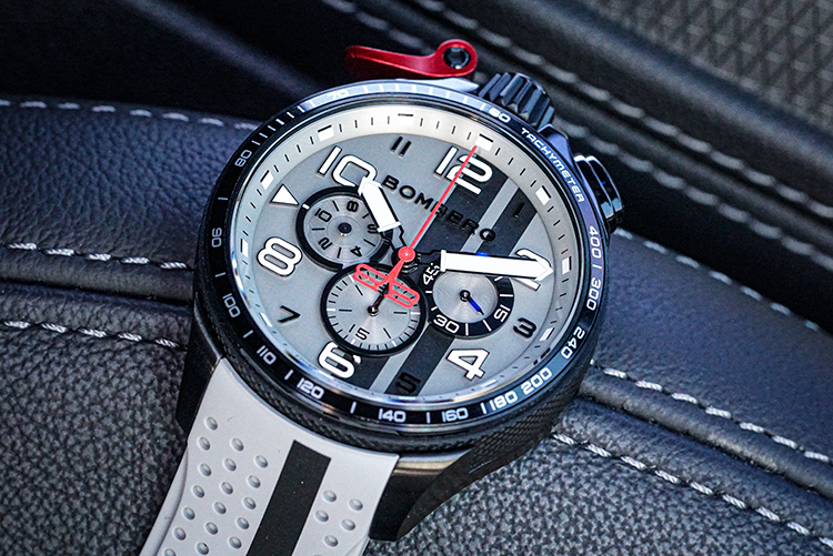 BOLT-68 系列 水泥灰XL復古賽車計時碼錶