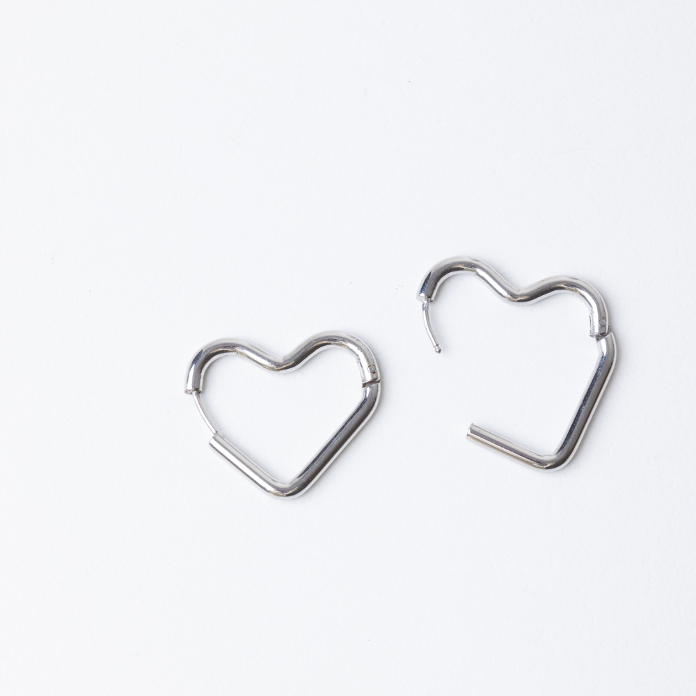 不怕水愛心鋼耳圈