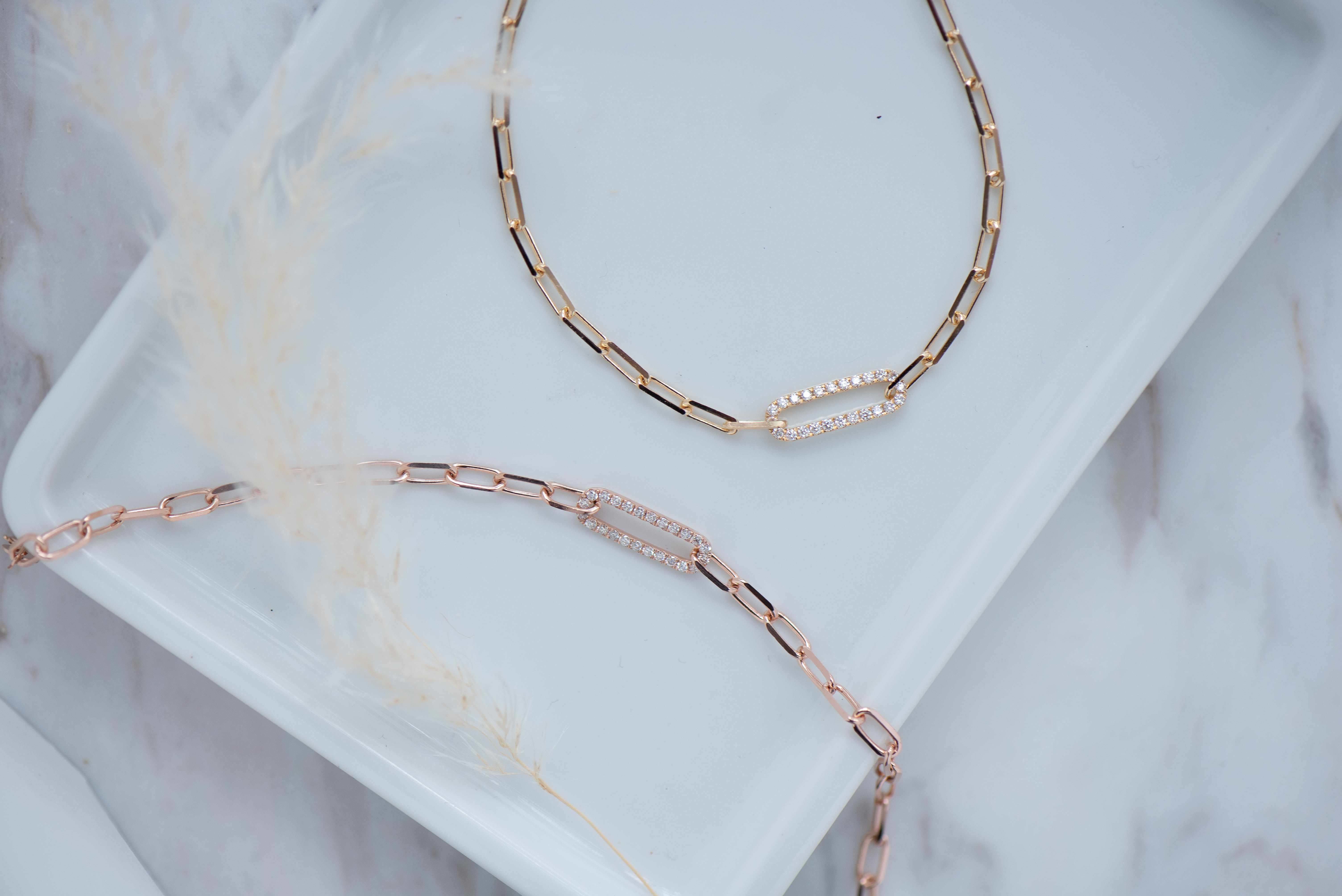 18K Elegante Diamond Block Chain