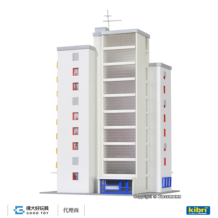 Kibri 37120 (N) 帶零售店的高樓建築
