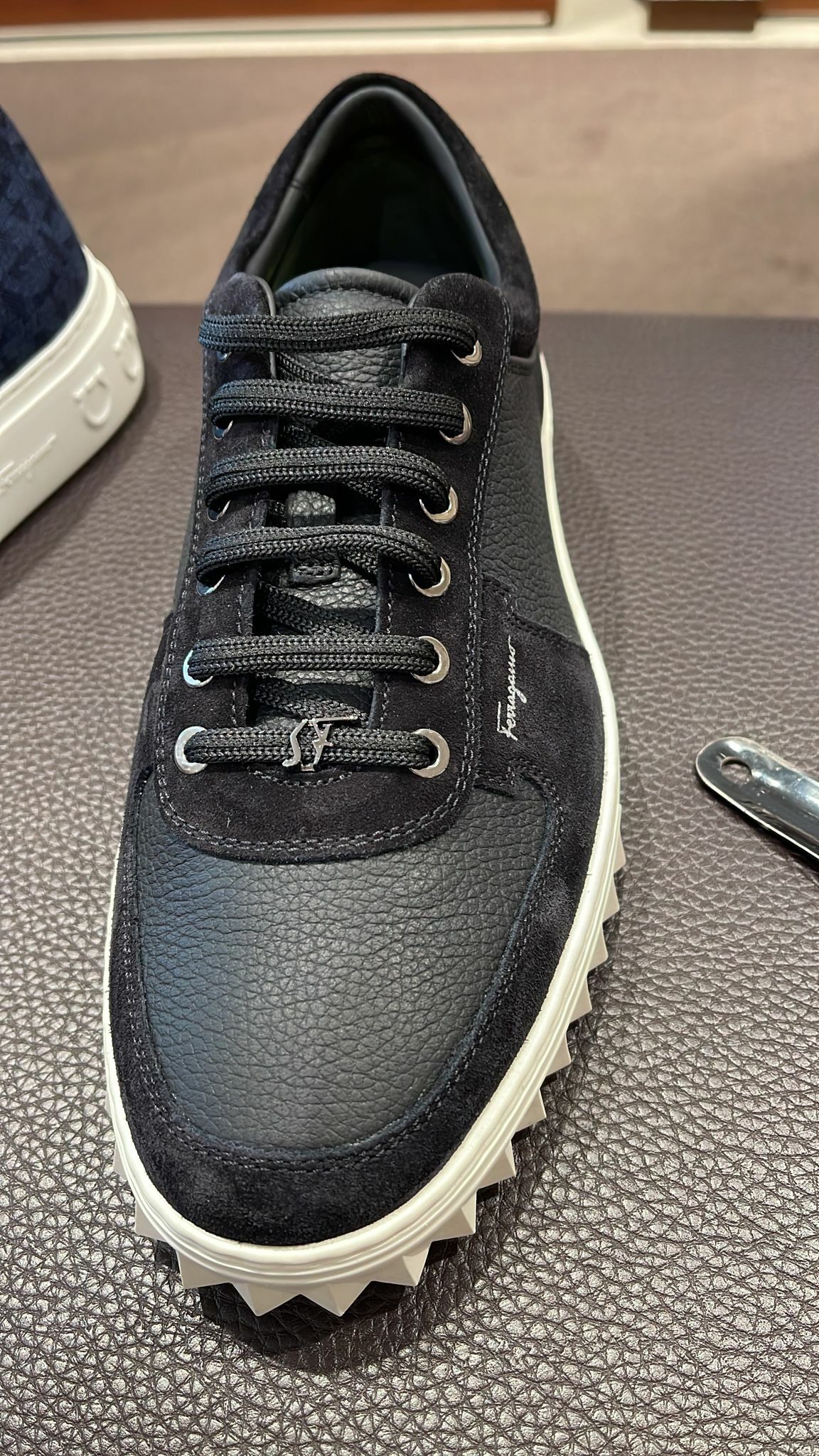 [E] FERRAGAMO 02C093 SCUBY NERO CALF, NERO BUC SUEDE SHOES, 0726736 (ESF38)