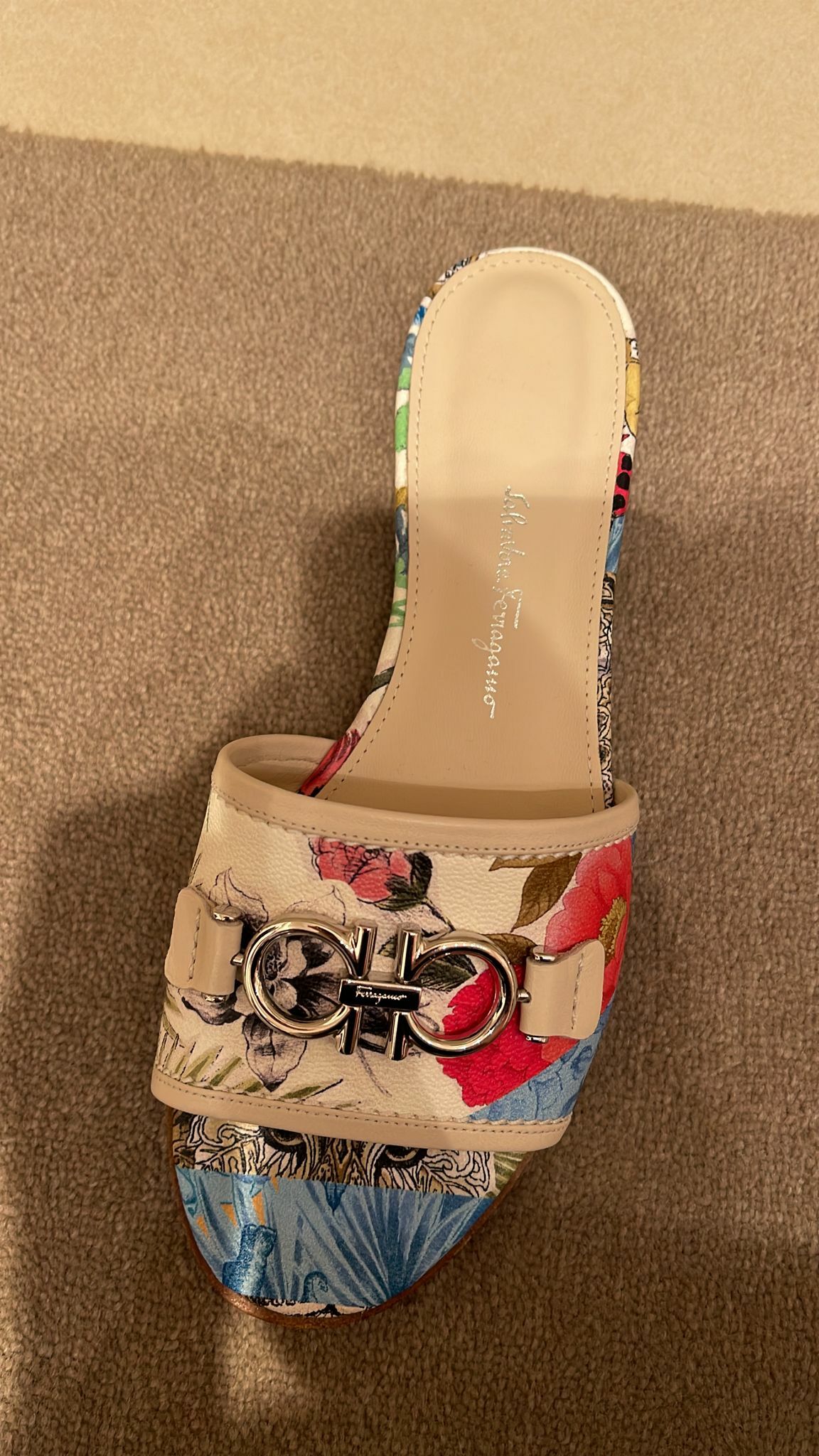 [E] FERRAGAMO 01R550 RHODES ST 1.0CM BONE NAPPA CALF, FONDO NEUT CALF, 0737173 (ESF39)