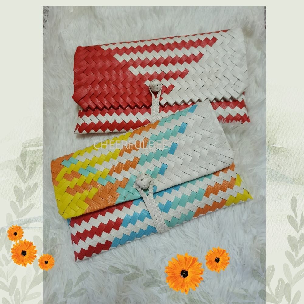 Penan Clutch