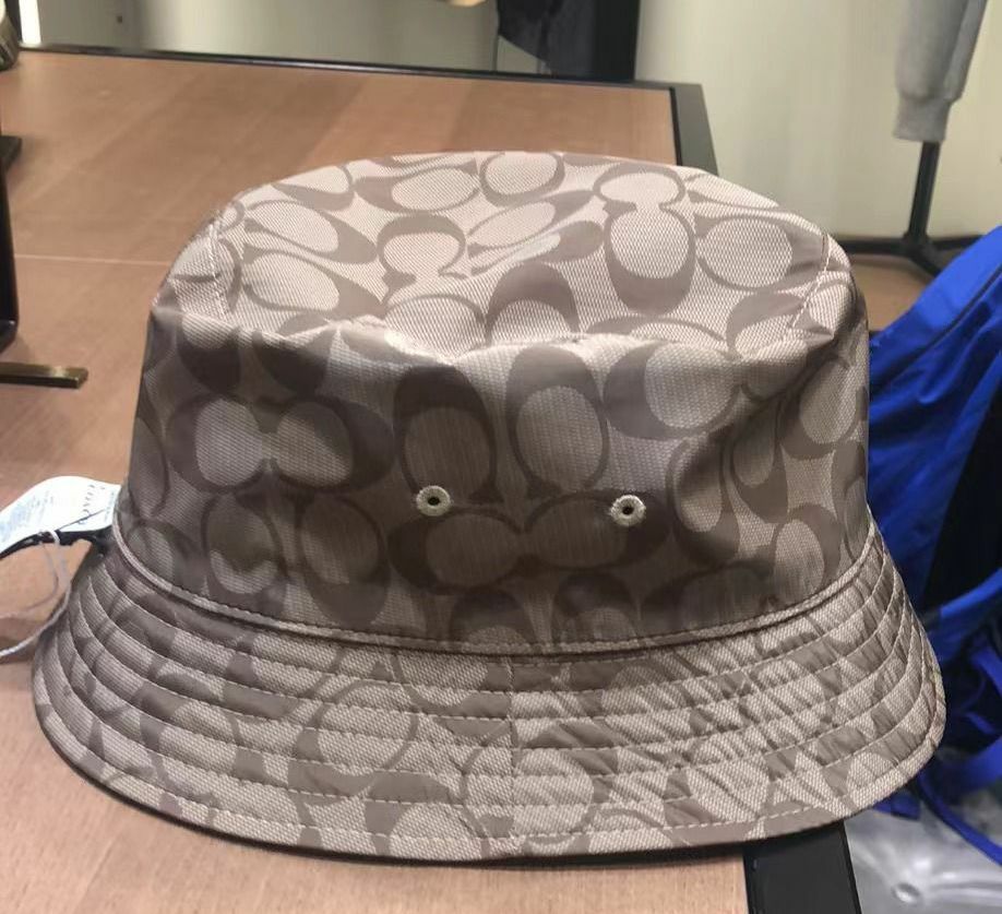 COACH CLASSIC BUCKET HAT