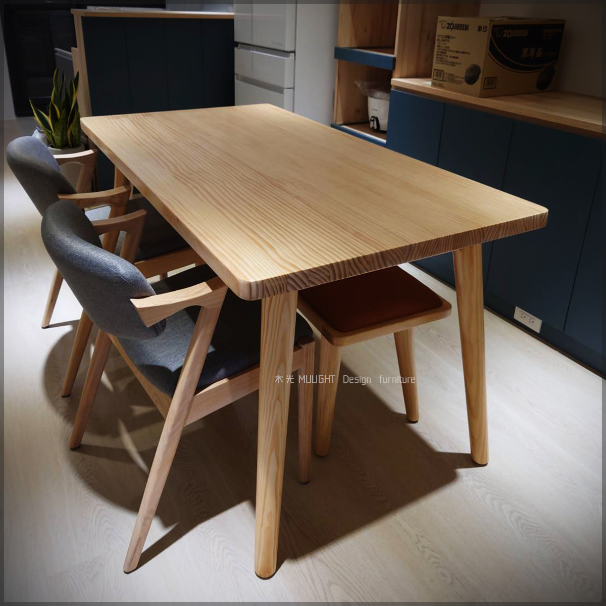 台灣製 -Finn北歐松木全實木餐桌|可訂製