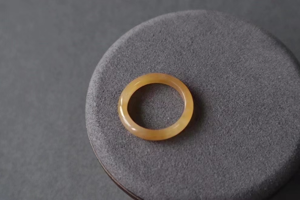 218613 和田玉糖料指環 (20.4mm內直徑)