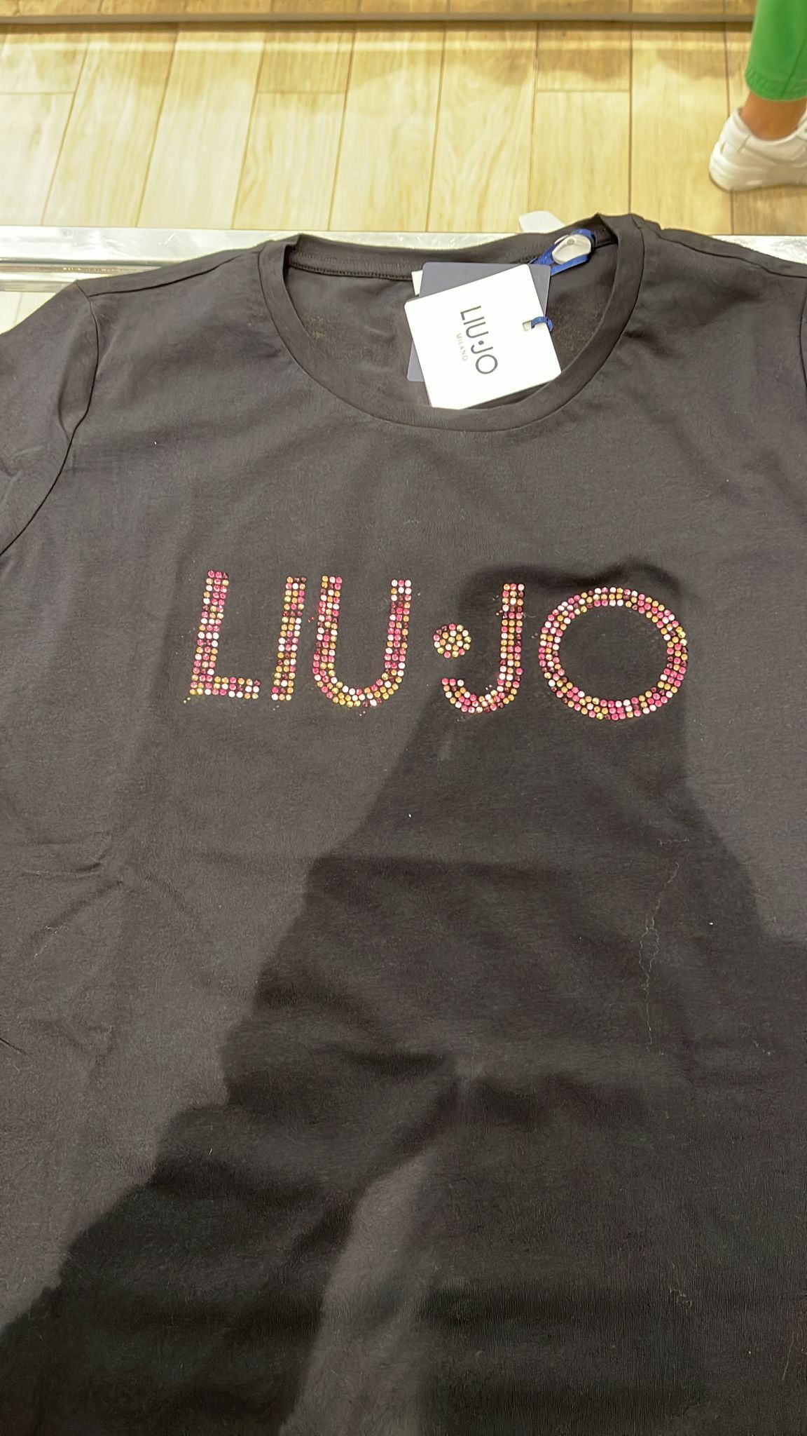 [E] LIU JO LOGO TEE WITH RED/WHITE DESIGN,BLACK, WA1588-JE005 (ELJ23)
