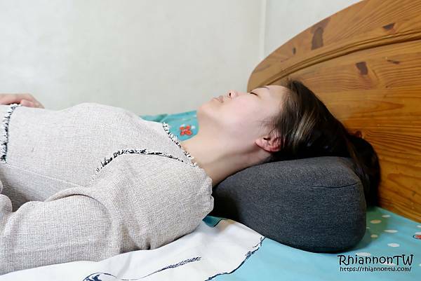 Rhiannon宜庭推薦優扶磁石護頸枕，不愛記憶枕的我都愛上了