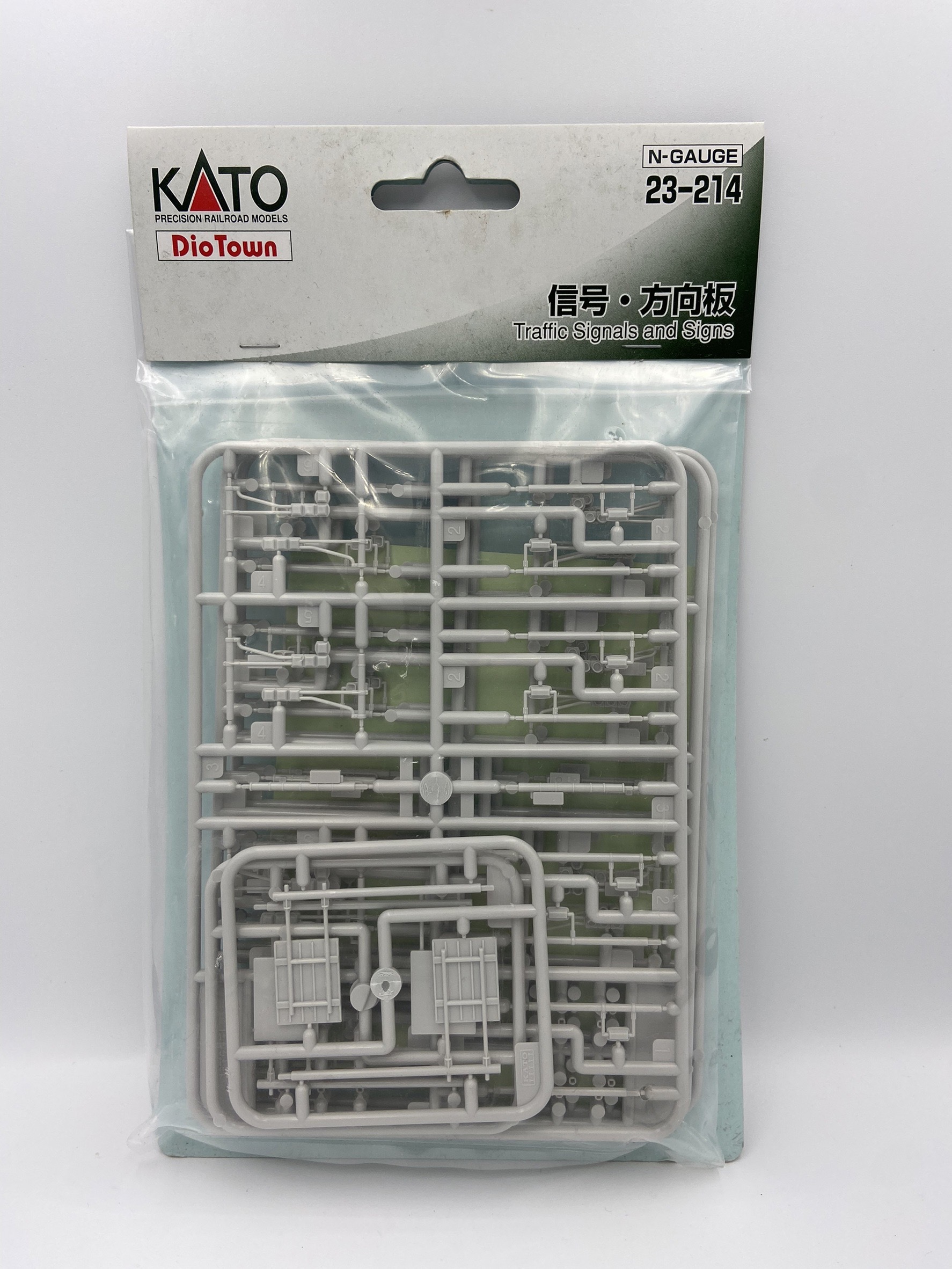 Kato 23-214 N規 紅綠燈.方向板