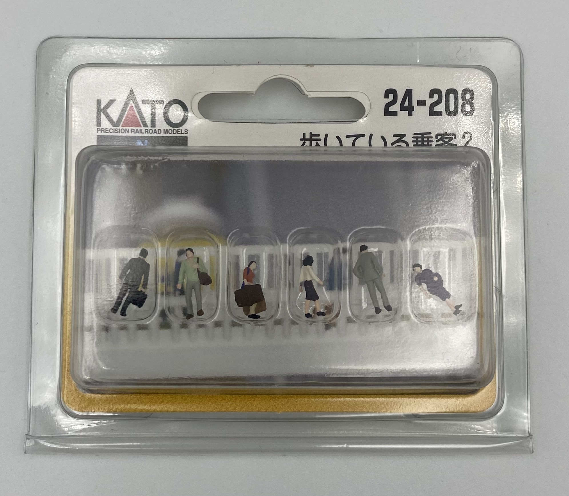 Kato 24-208 N規 步行中的乘客 2