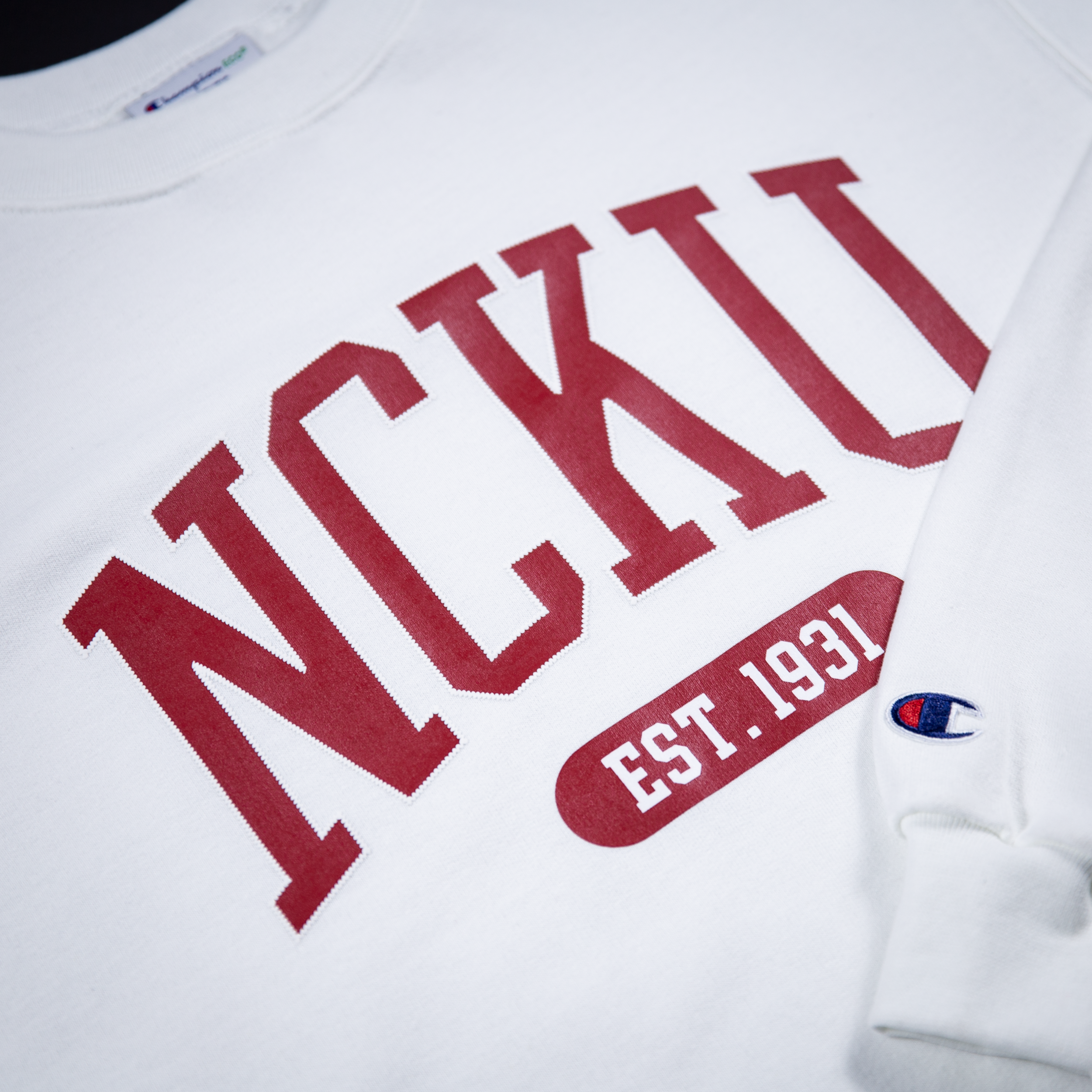 Champion® 成功大學 NCKU 立體大LOGO 大學T - (白色)