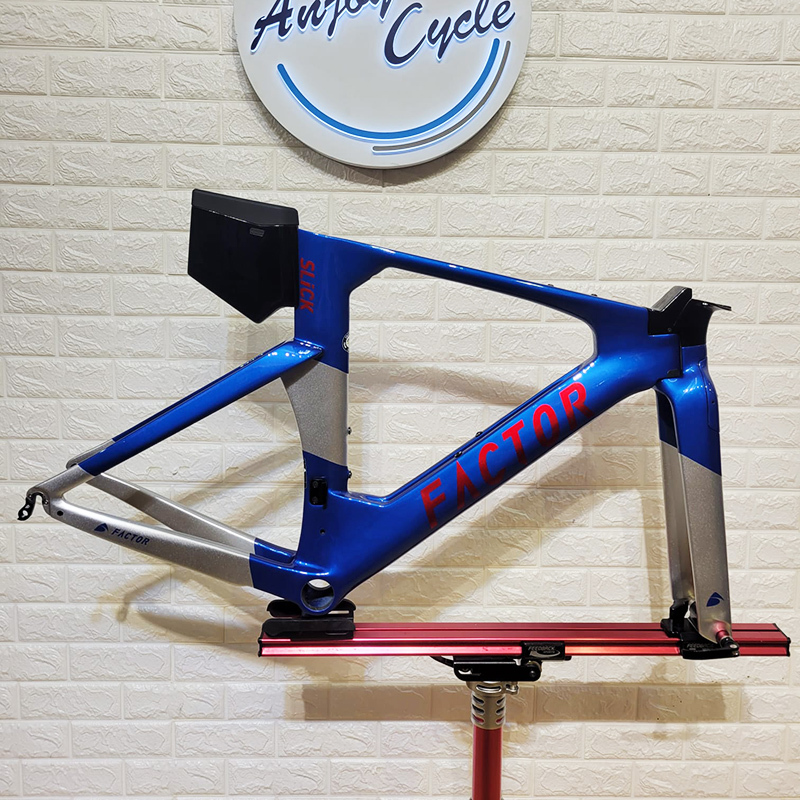 FACTOR SLiCK TT Frameset Give You Wings (Prisma Studio)