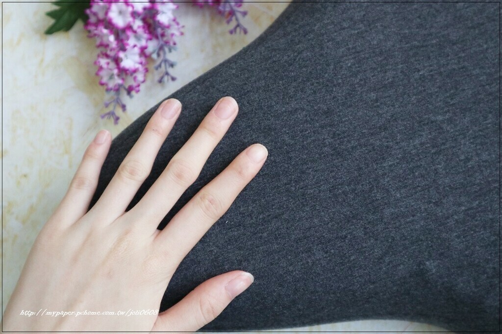 女王推薦優扶磁石護頸枕， 完美支撐瞬間釋壓