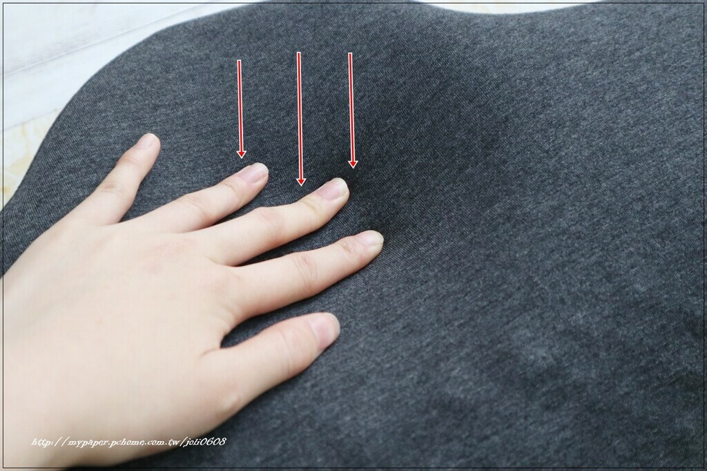 女王推薦優扶磁石護頸枕， 完美支撐瞬間釋壓