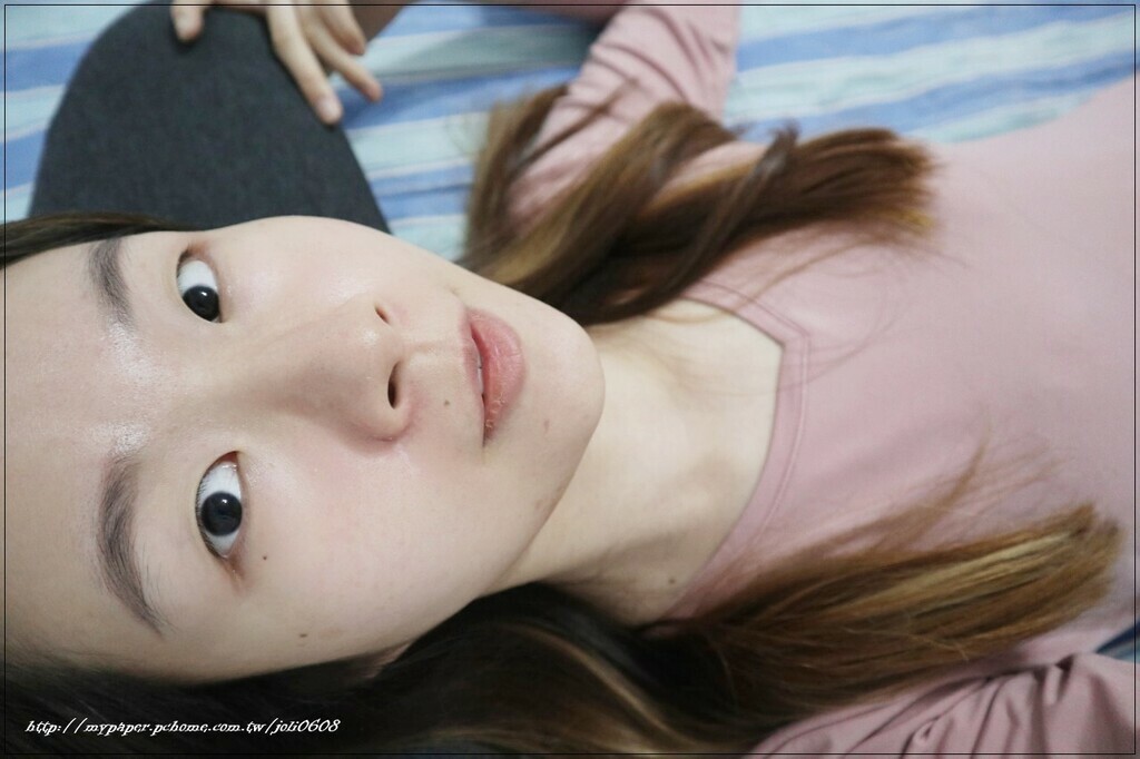 女王推薦優扶磁石護頸枕， 完美支撐瞬間釋壓