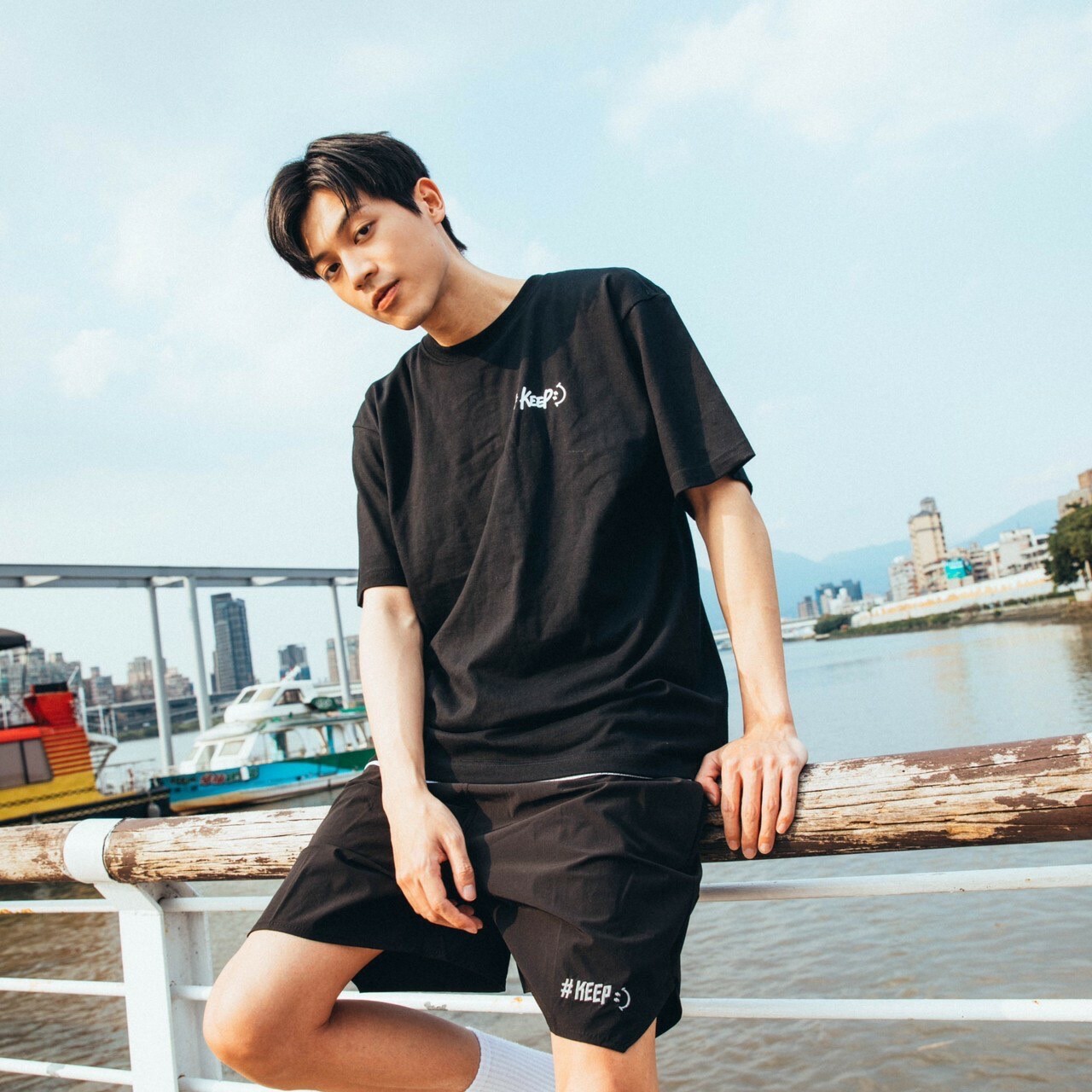 #KEEP handwritten TEE 白色 黑色 草寫小LOGO 閃電微笑 橘色咬標 純棉 圓領 短T 兒童 成人【KS102】