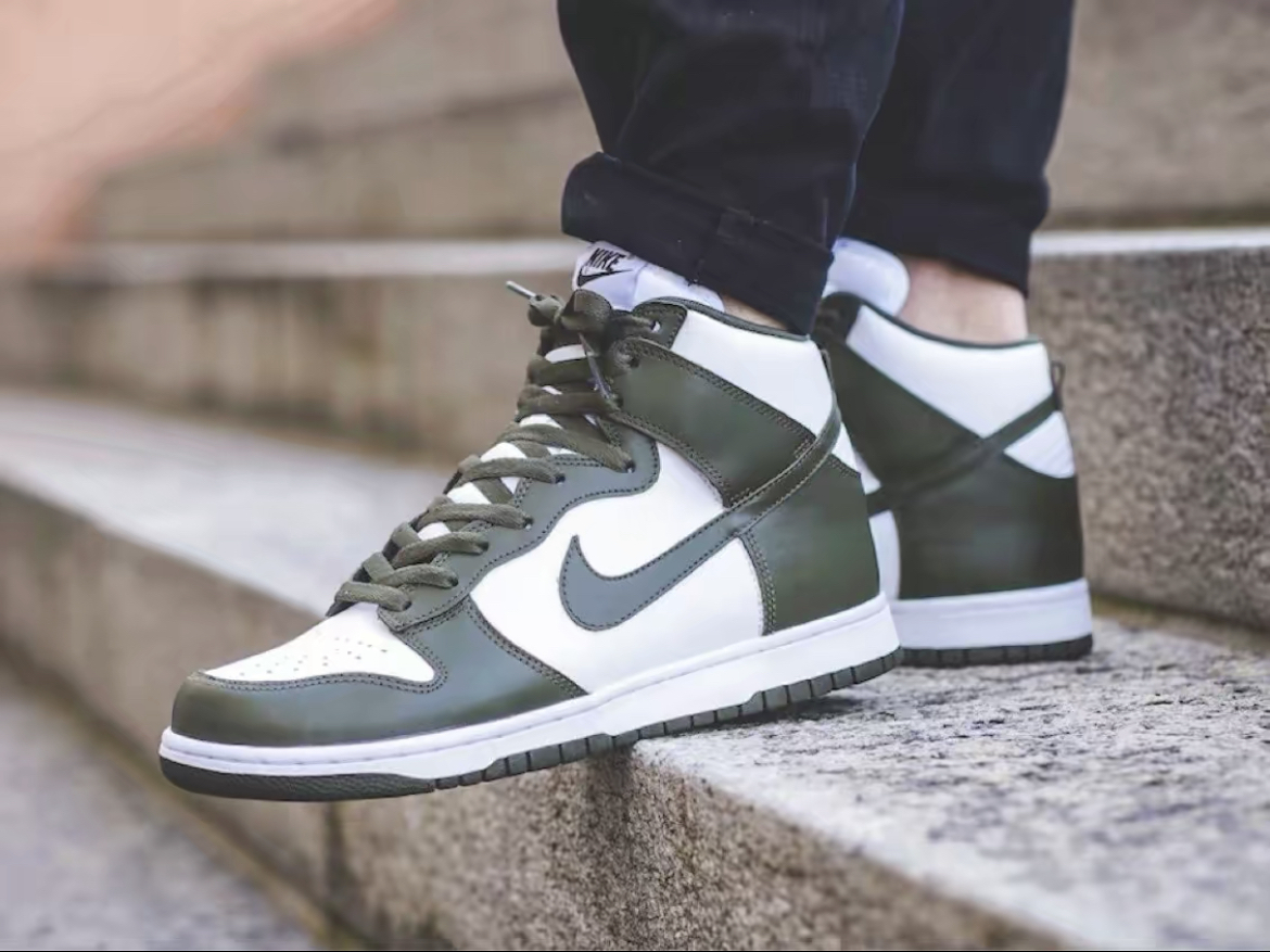 NIKE DUNK HIGH RETRO “CARGO KHAKI“ 軍綠