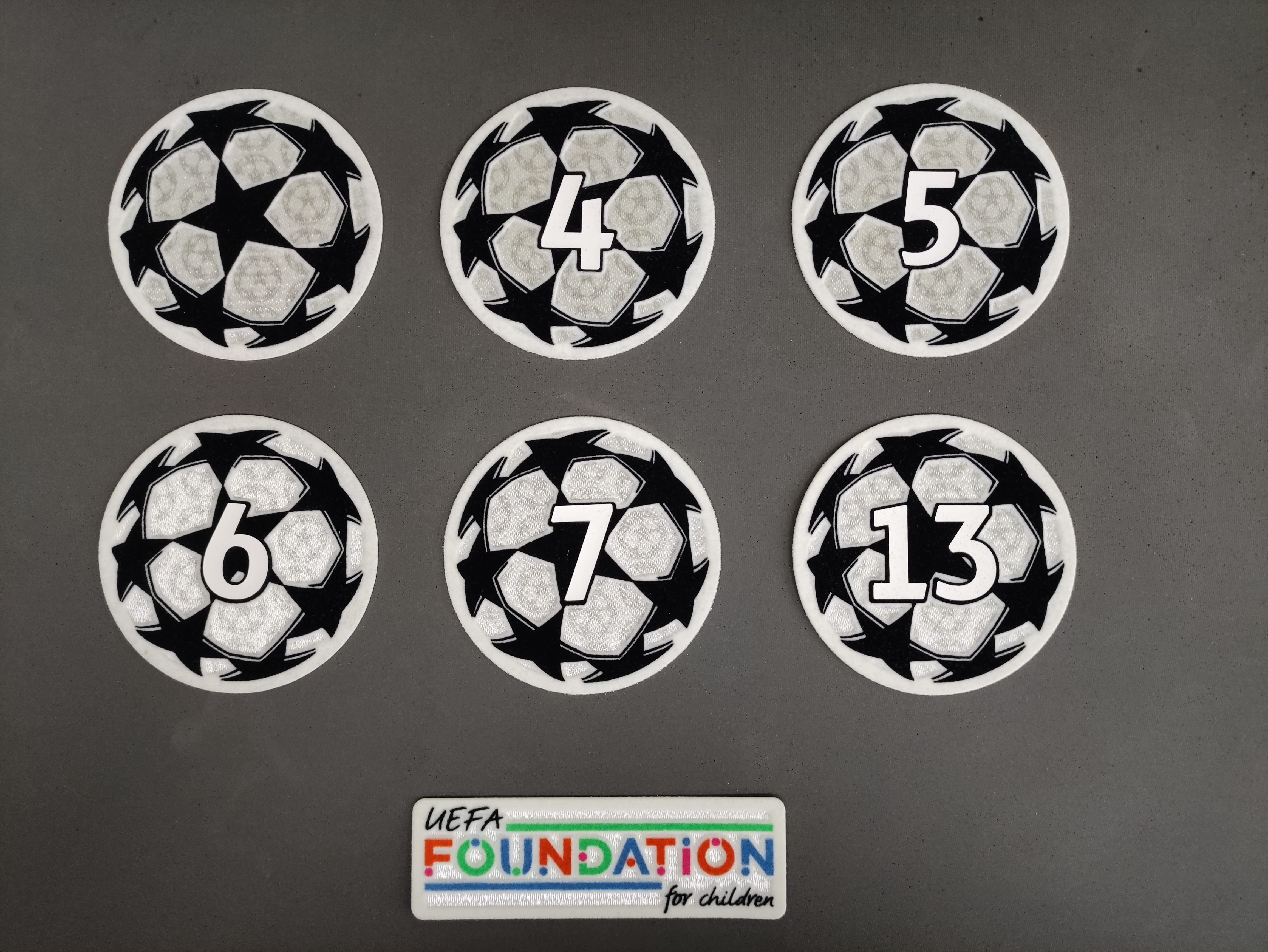 21-24歐聯Foundation臂章