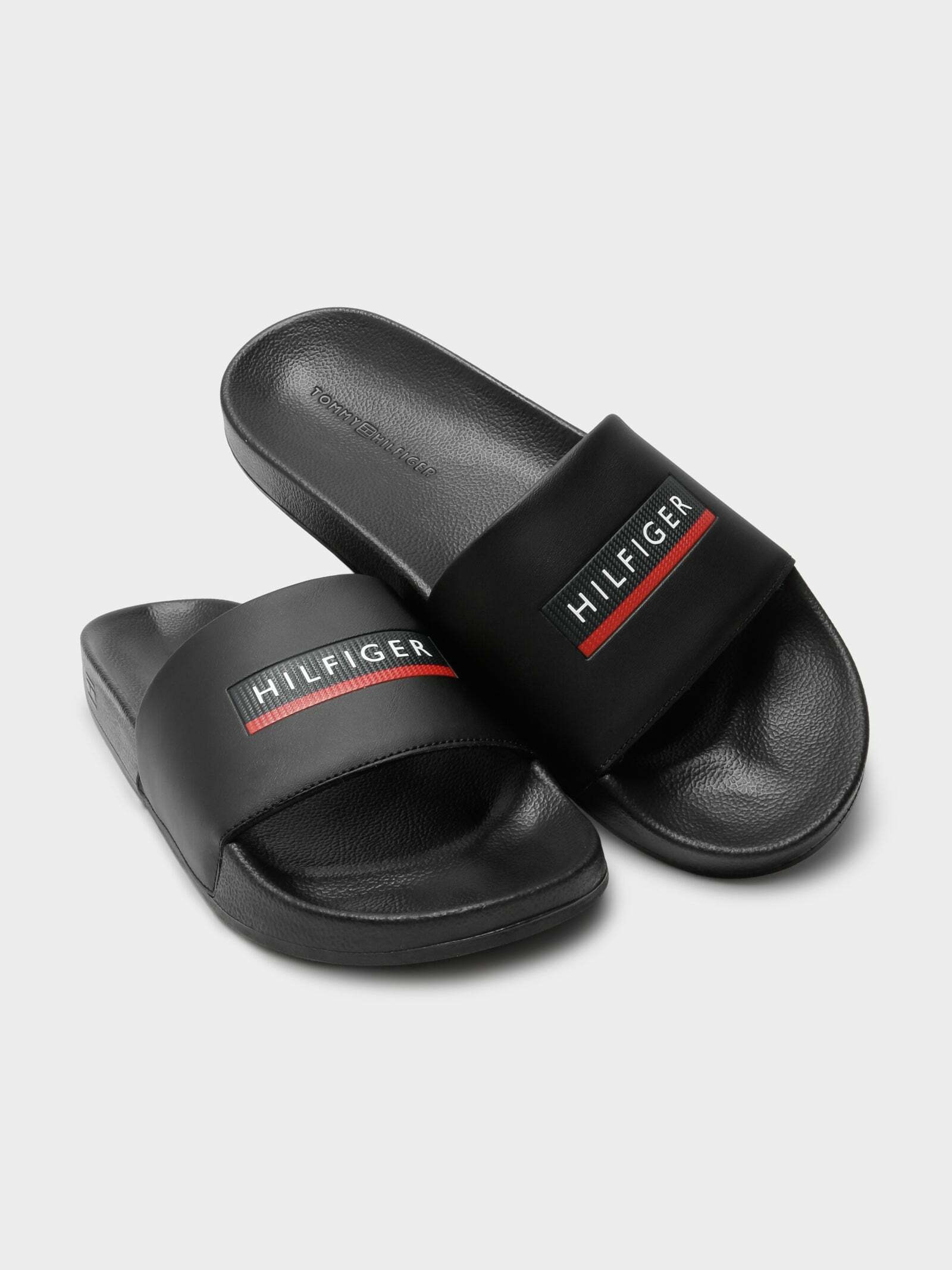 出清特價 Tommy Hilfiger Mens Mens Seasonal Embossed Pool Slides  黑色 Slide
