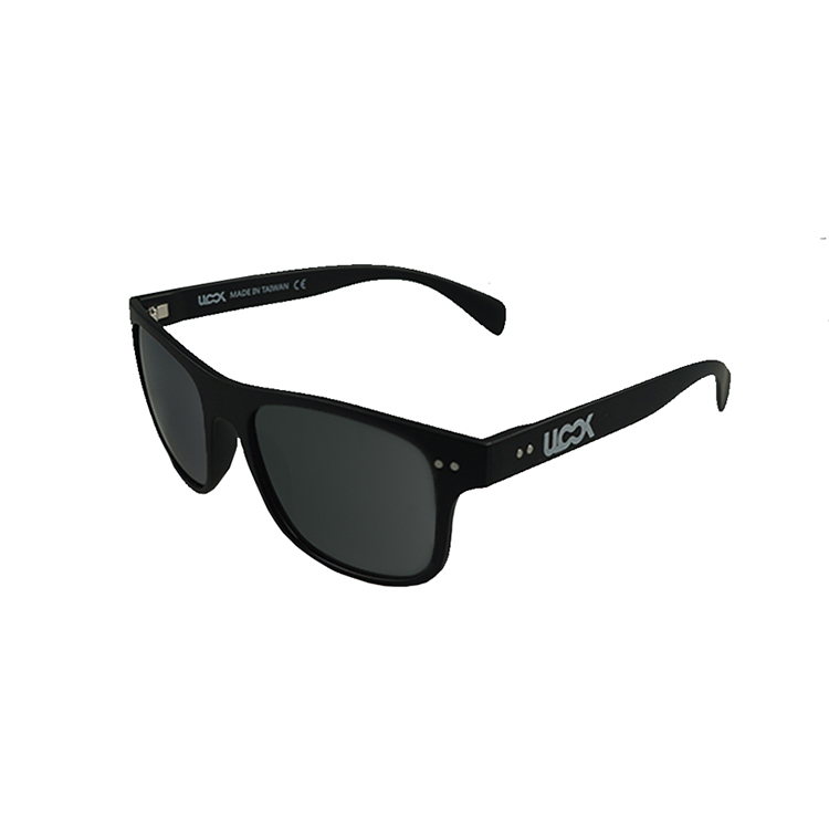 【出清特賣】Ulook-Cozy 羽量級偏光太陽眼鏡 霧黑框