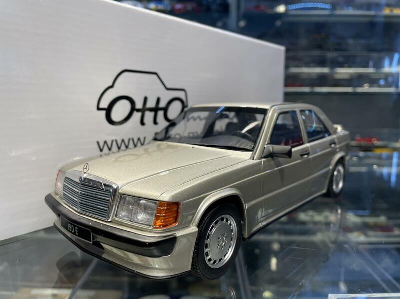 OTTO OT927 Mercedes-Benz W201 190E 2.5 16S 1/18 (樹酯車)