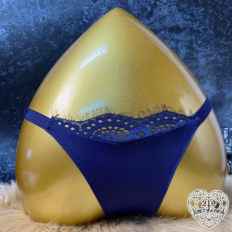 蕾絲鏤空高衩內褲