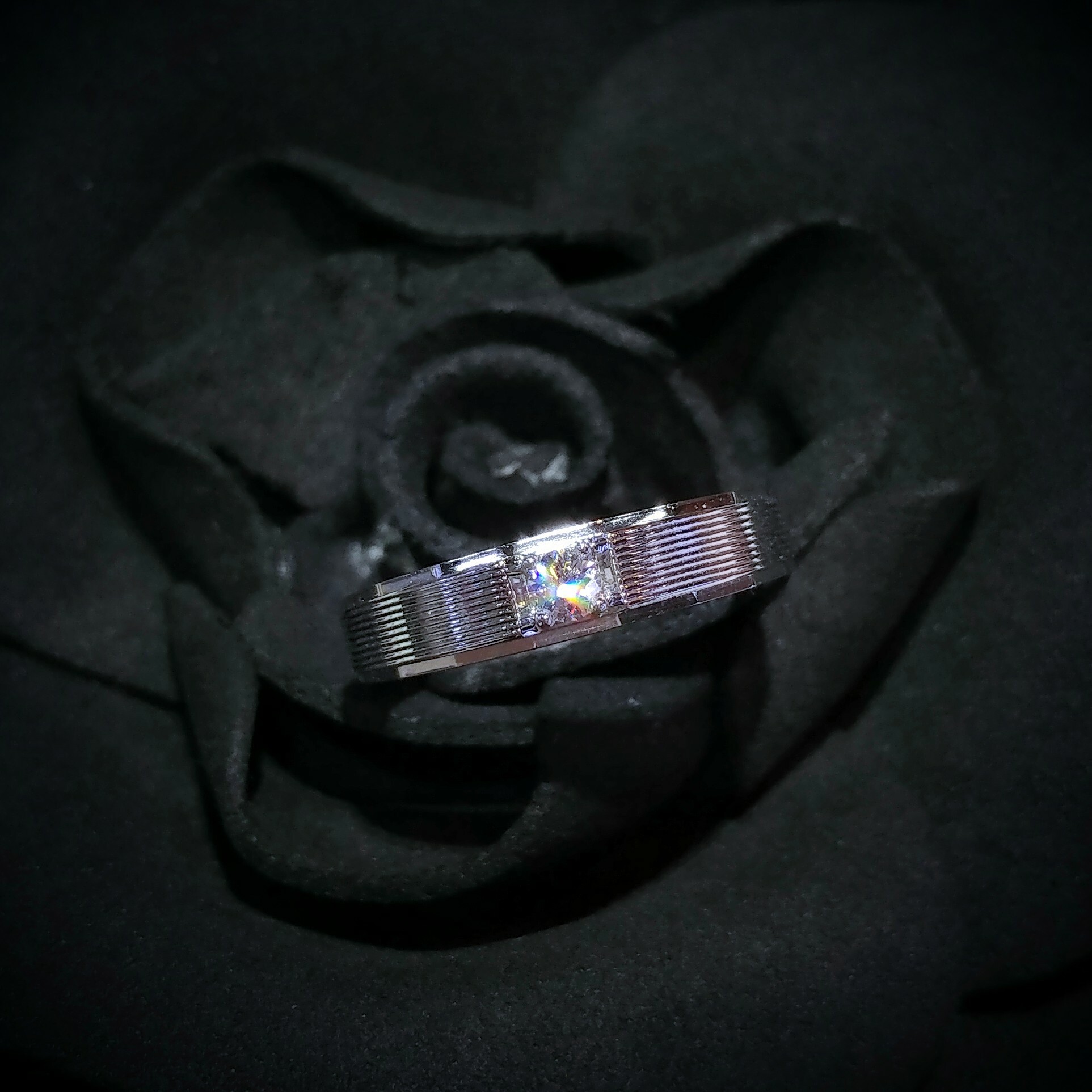 全新18K白金【單粒9份鑽石】戒指