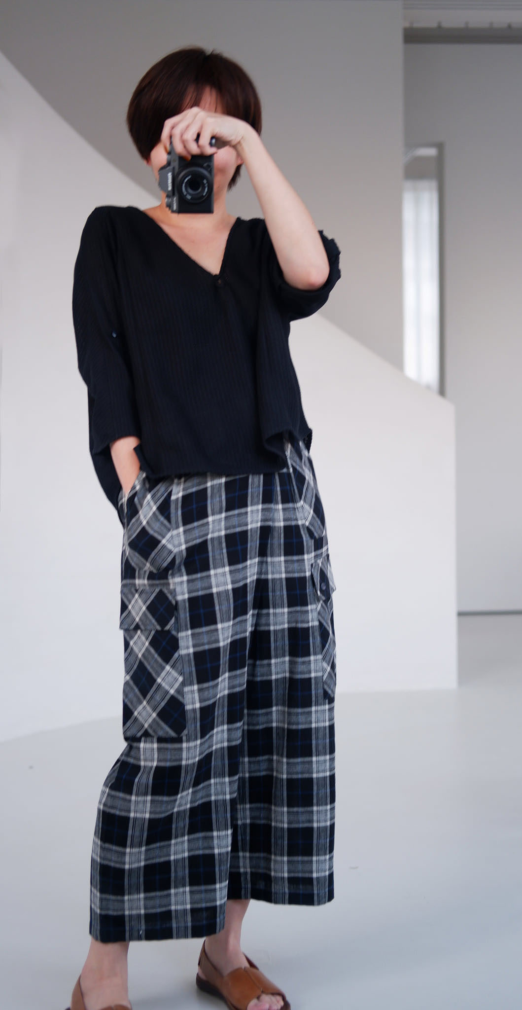 日光戀人V領罩衫上衣-秘語