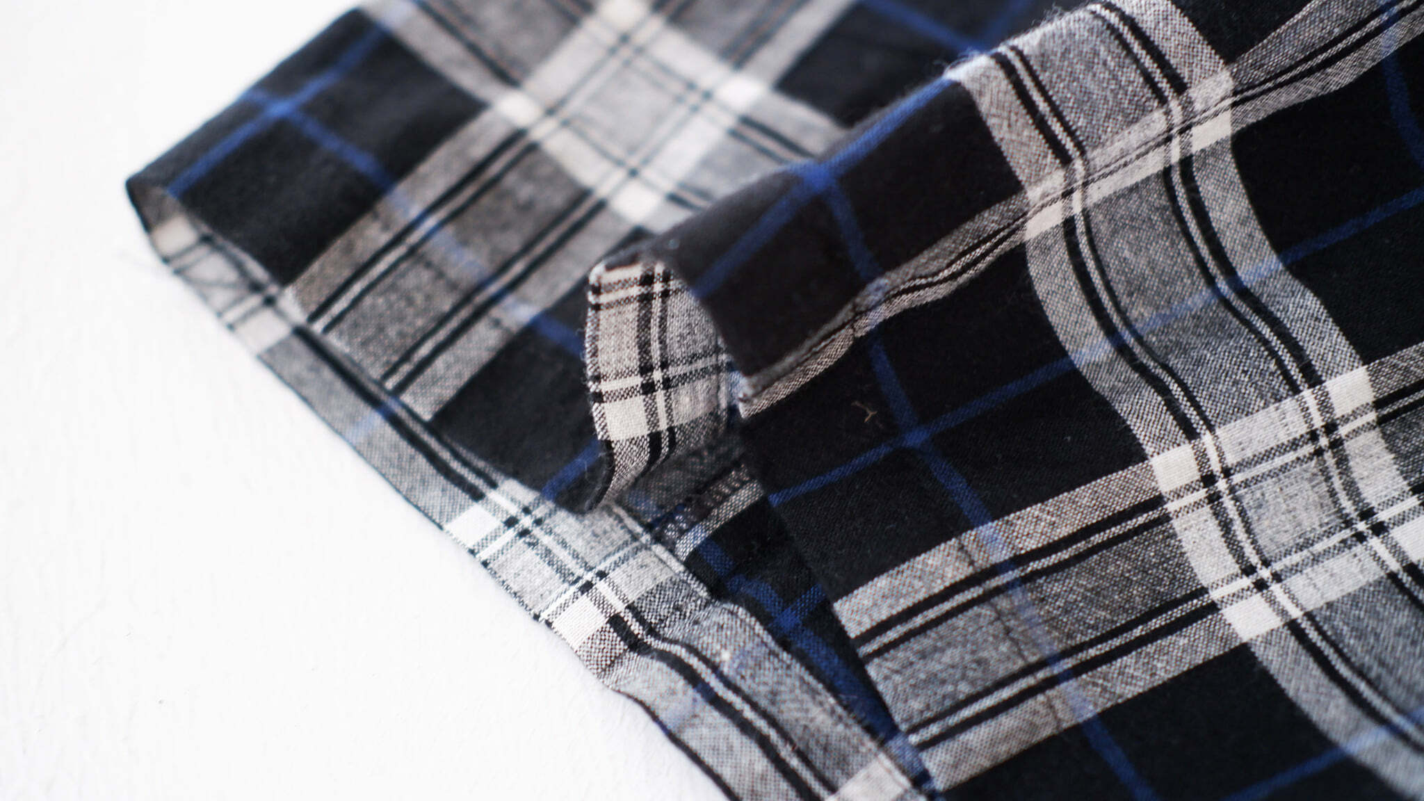 翻譯練習打摺格紋長褲-奇遇