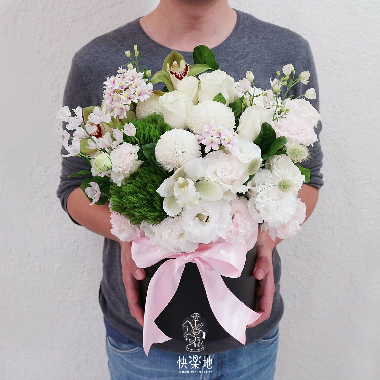 純摯獻禮 I 鮮花禮盒 flowers in box  AB220261