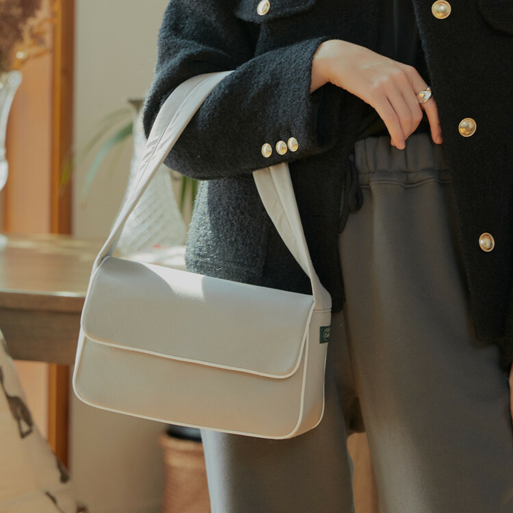 <韓國代購> COILY PILY BAG