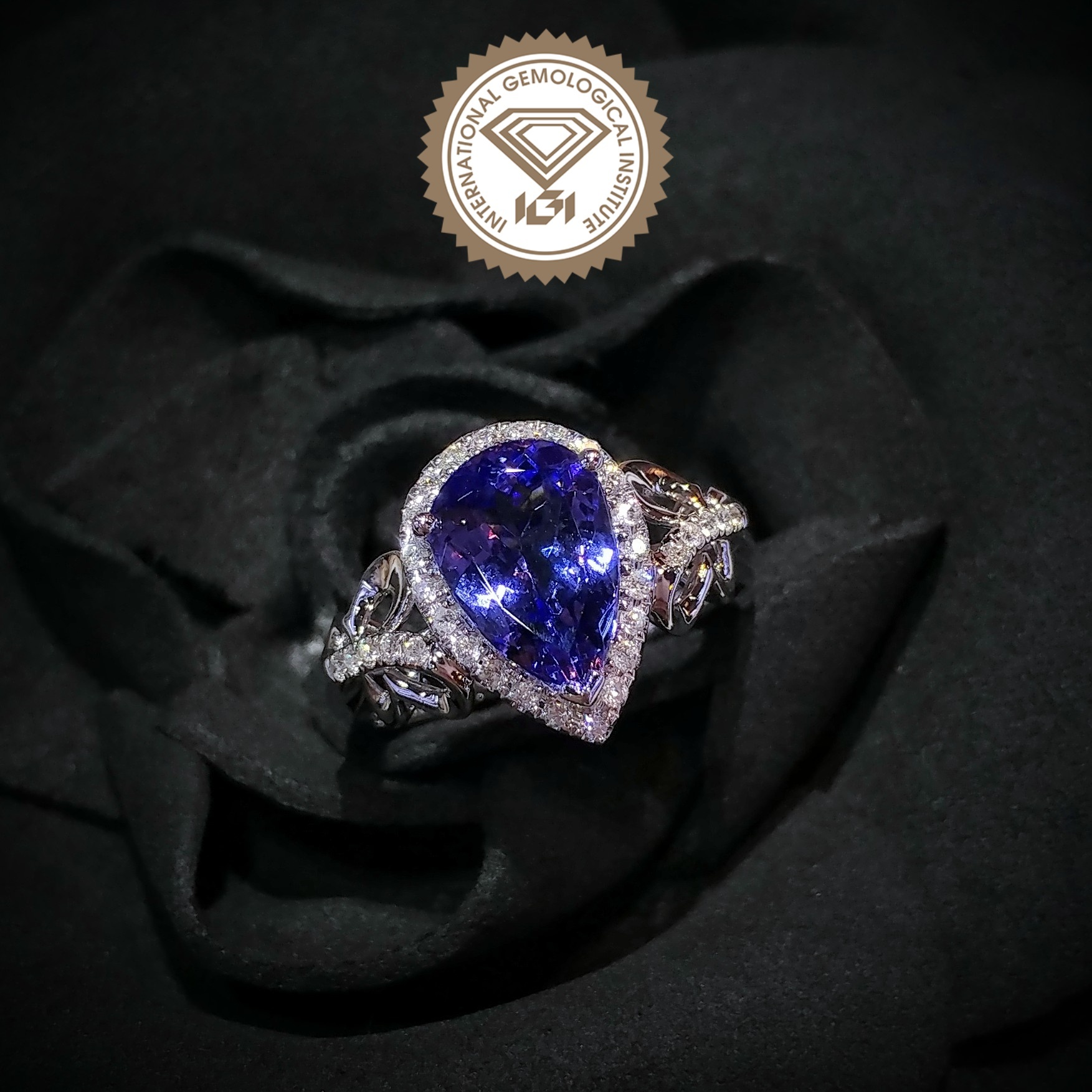 18K White Gold 2.47ct Tanzanite and Diamond Ring