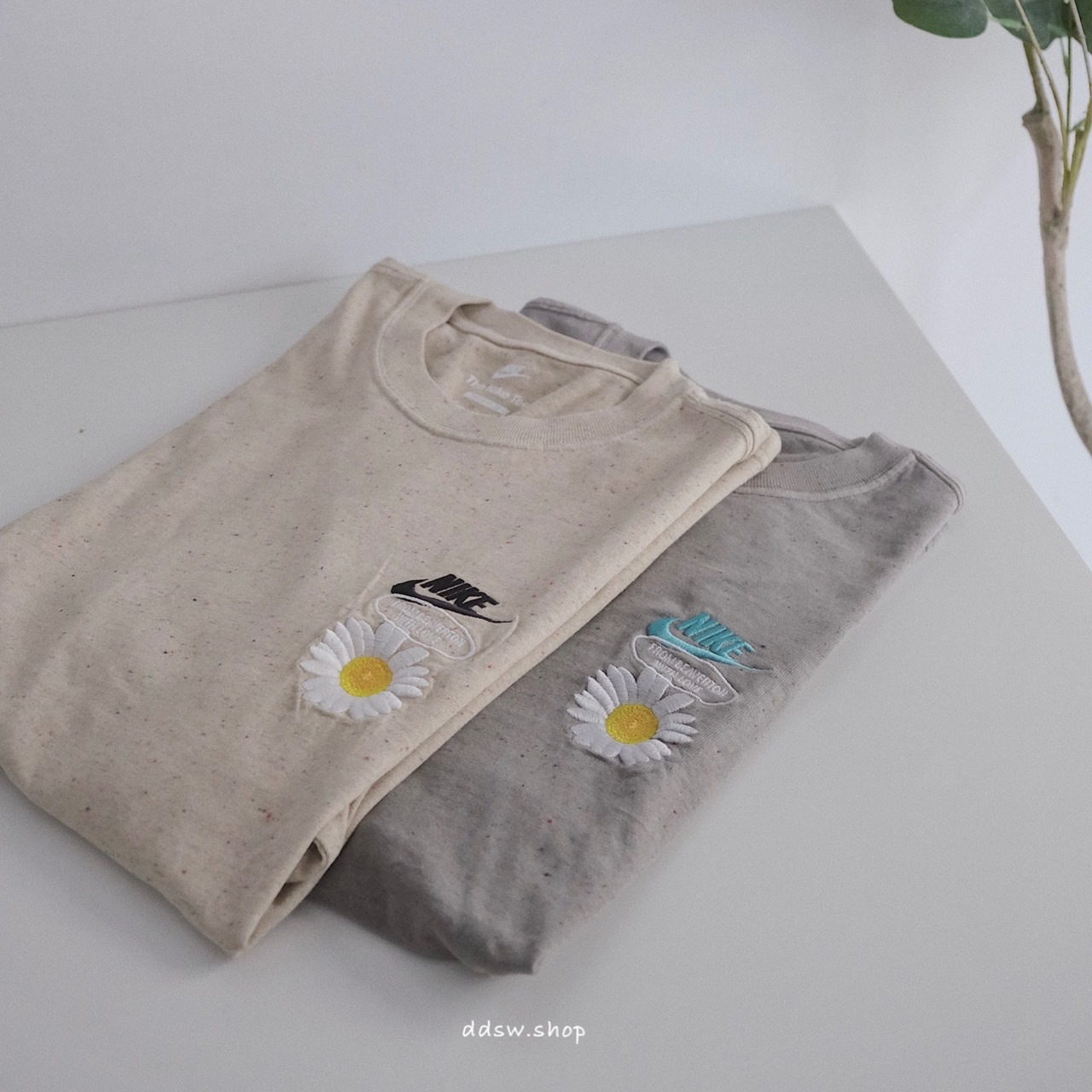 Nike Sportswear HAVE A NIKE DAY 短袖 小雛菊 水洗 石墨灰 DM6334-289