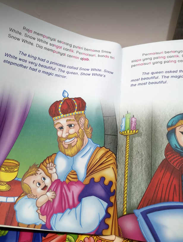 Buku Cerita Siri Anggur dwibahasa (12 buku )